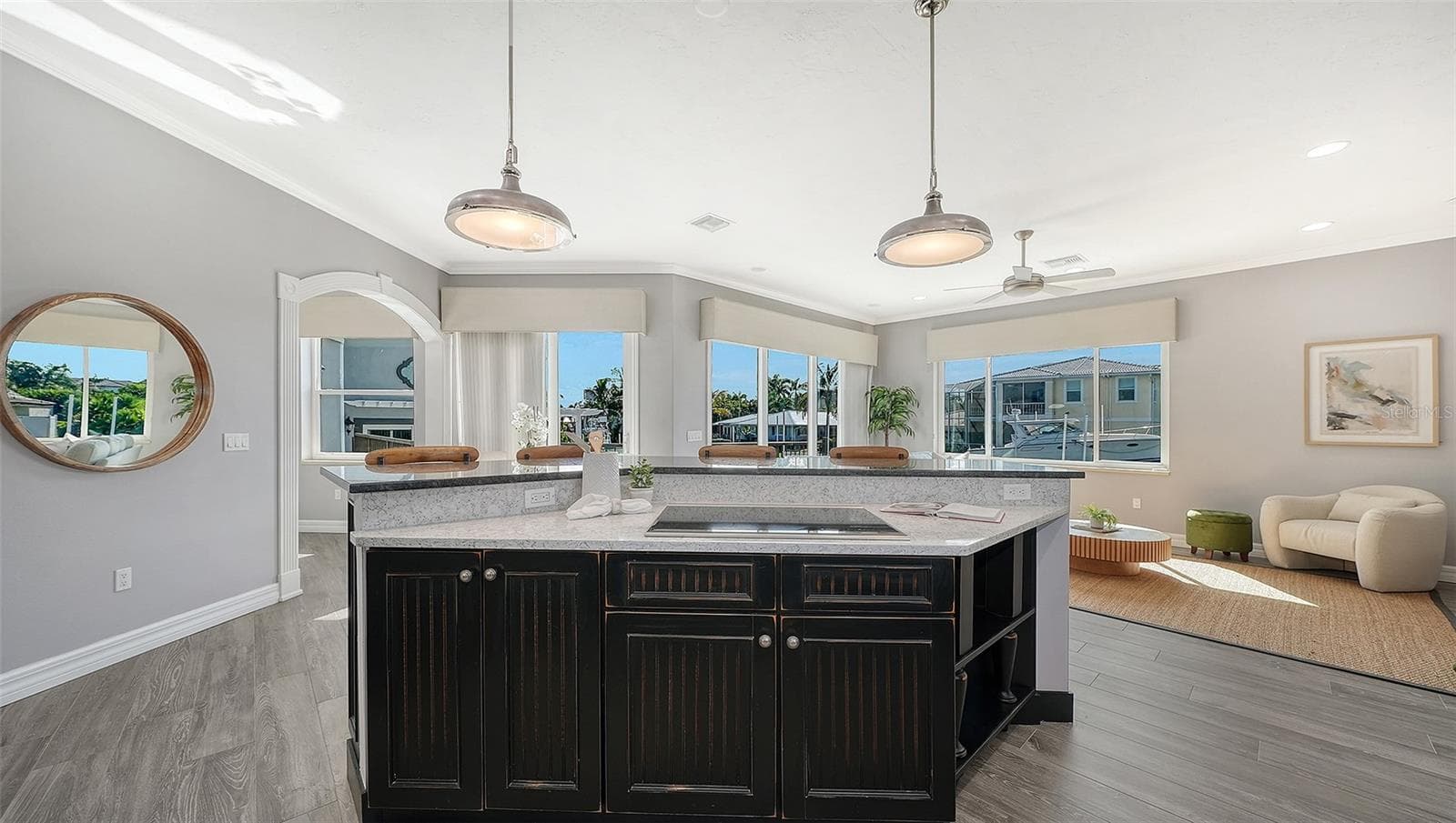 Single Family Residence at 560 CHIPPING LN, LONGBOAT KEY, photo 11 of 38