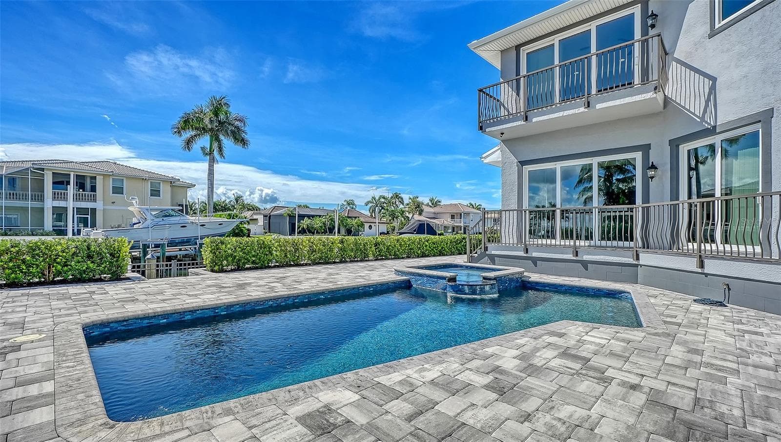 Single Family Residence at 560 CHIPPING LN, LONGBOAT KEY, photo 31 of 38