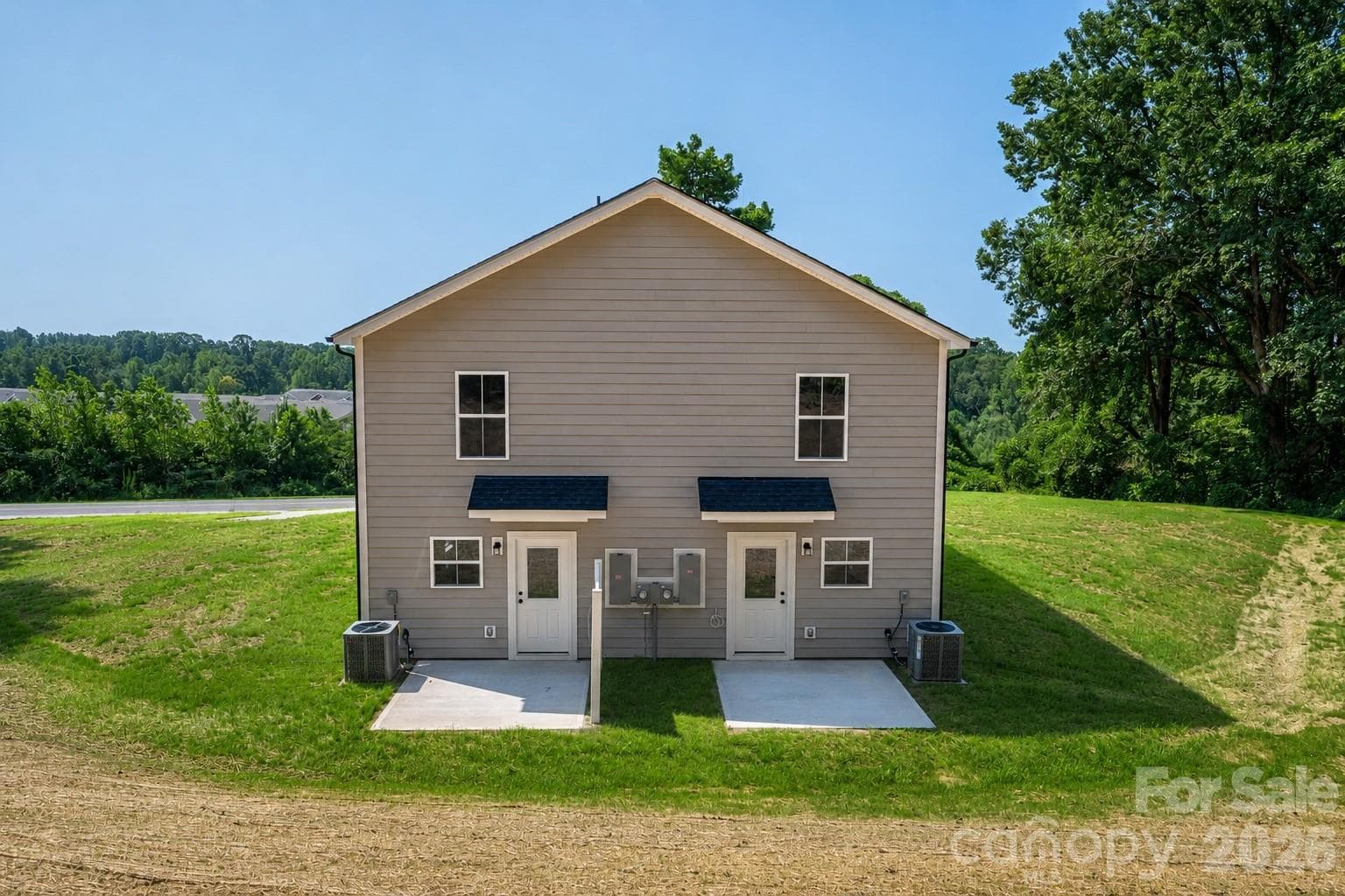 Duplex at 3081-3083 12th Avenue SE, Hickory, photo 17 of 17