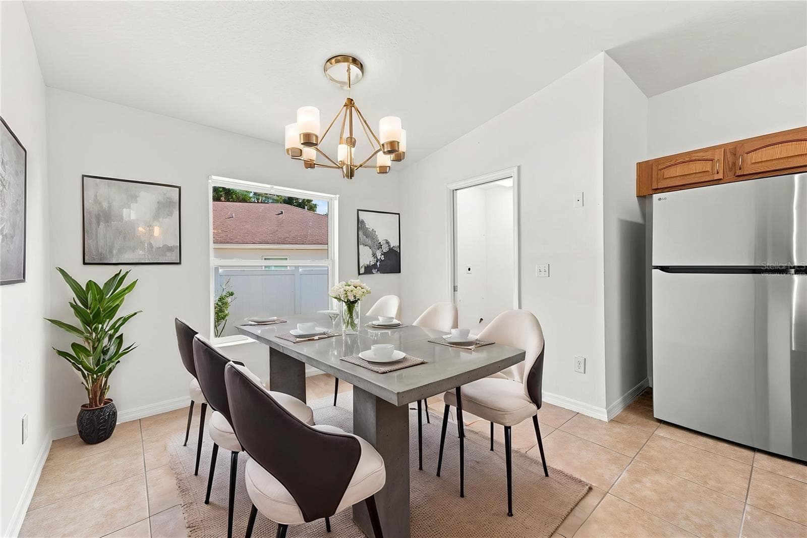 Virtually Staged - Dining Room - 37150 HIGHLAND BLUFF CIR, DADE CITY
