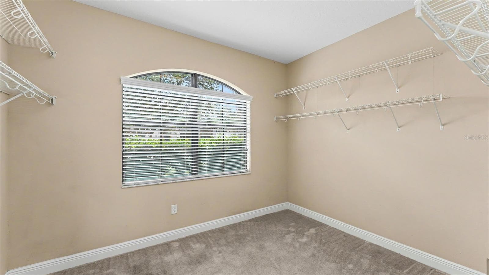 Single Family Residence at 3950 SUNSET LAKE DR, LAKELAND, photo 24 of 88