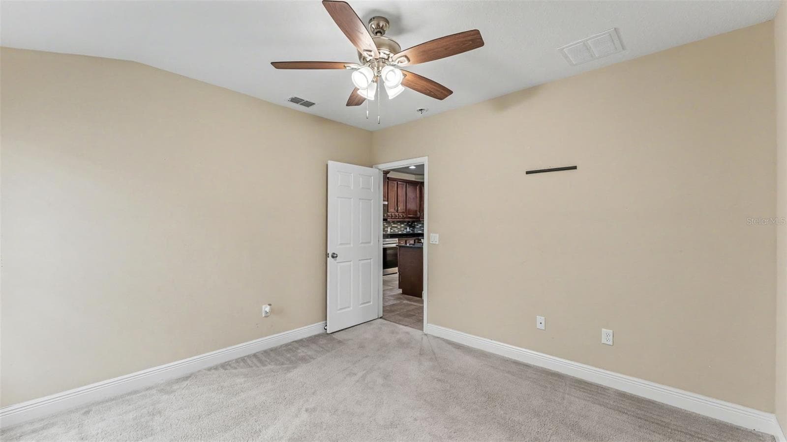 Single Family Residence at 3950 SUNSET LAKE DR, LAKELAND, photo 29 of 88