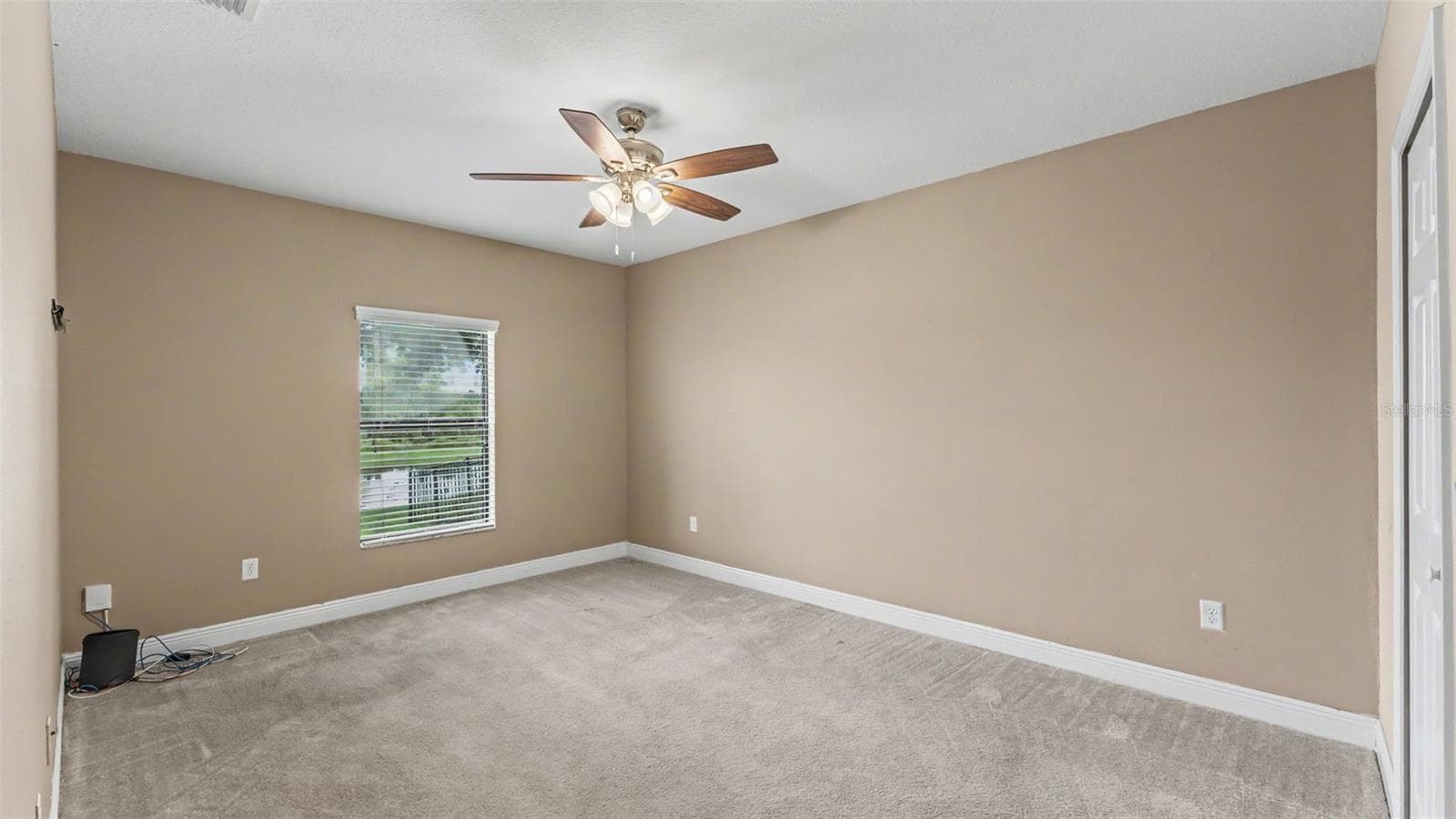 Single Family Residence at 3950 SUNSET LAKE DR, LAKELAND, photo 32 of 88