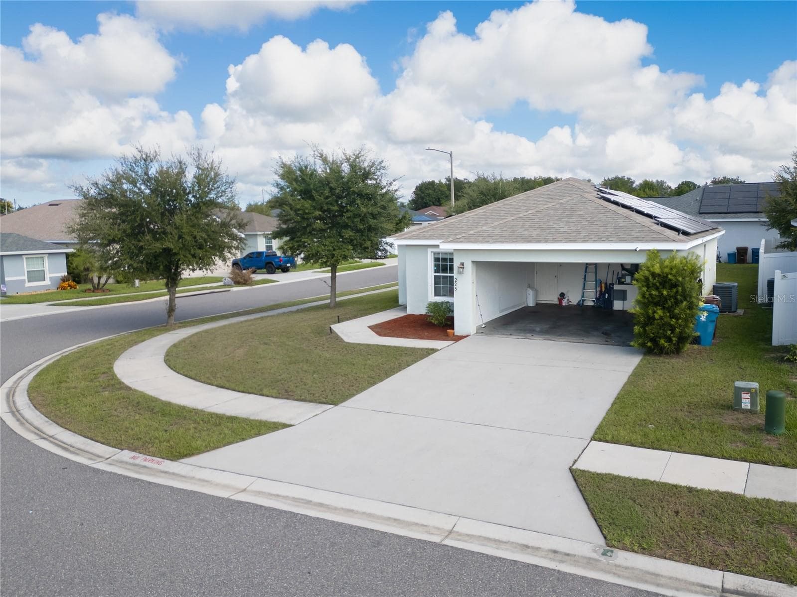 Single Family Residence at 225 SANDESTIN DR, HAINES CITY, photo 6 of 34