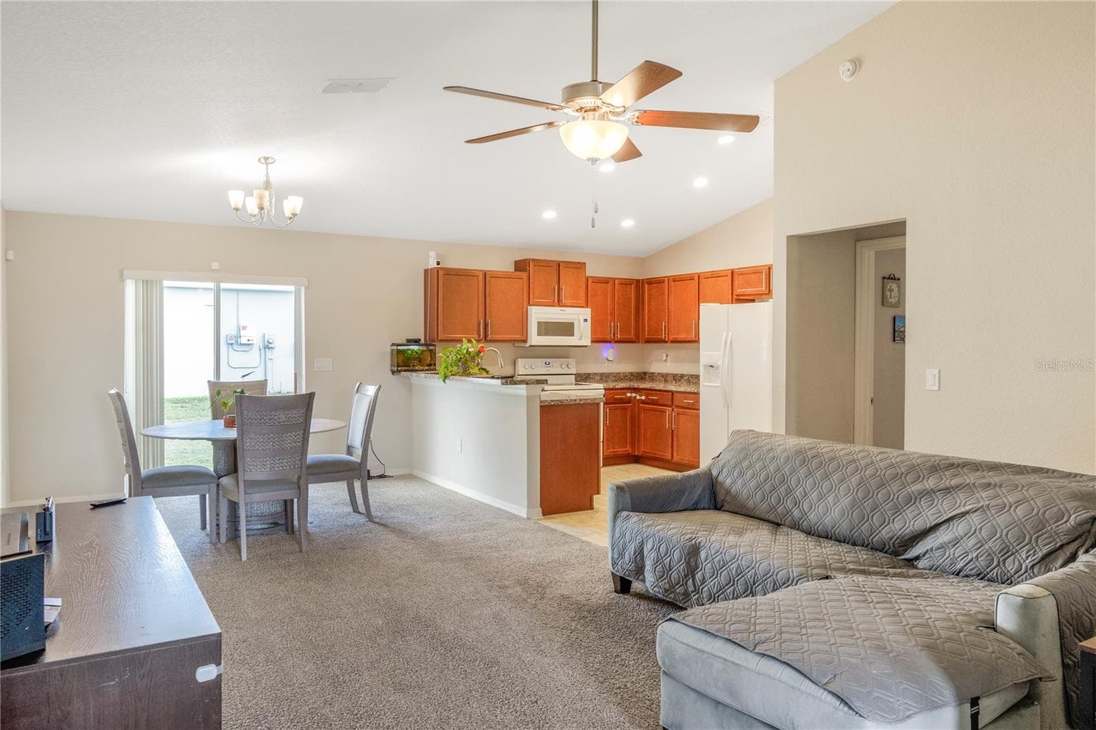 Single Family Residence at 225 SANDESTIN DR, HAINES CITY, photo 13 of 34