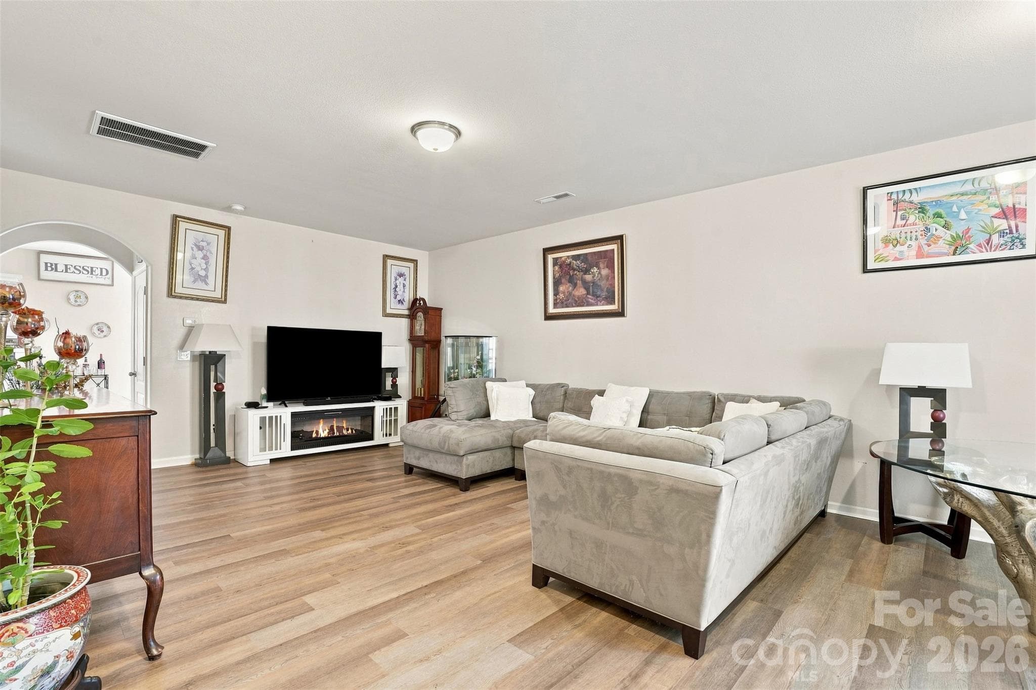 Single Family Residence at 4008 Tulocay Lane, Charlotte, photo 3 of 30