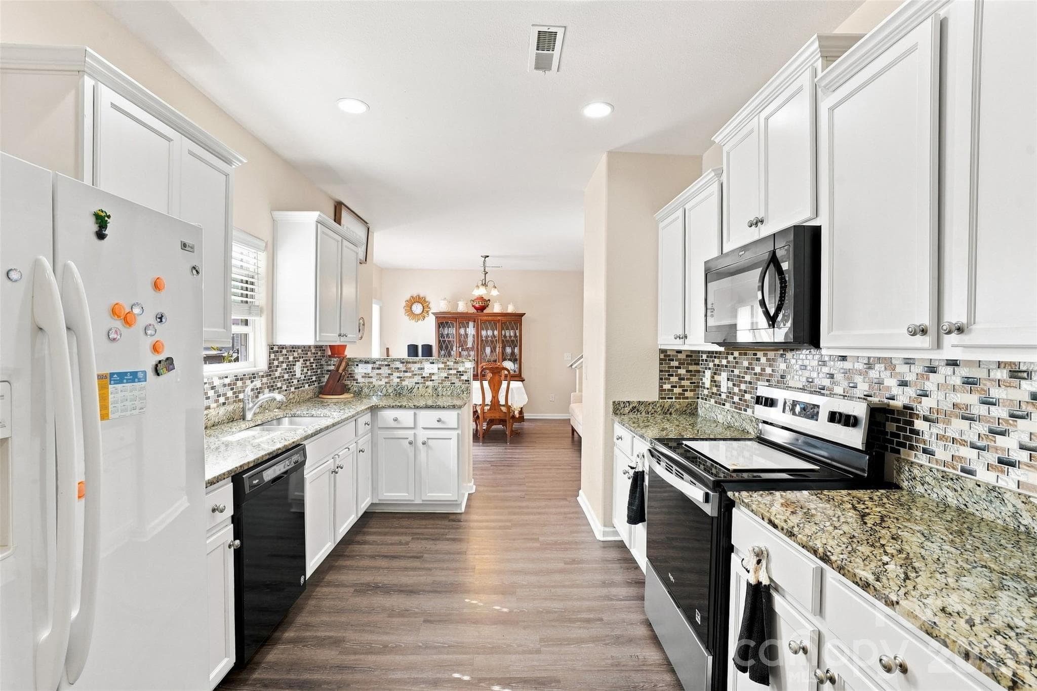 Single Family Residence at 4008 Tulocay Lane, Charlotte, photo 9 of 30