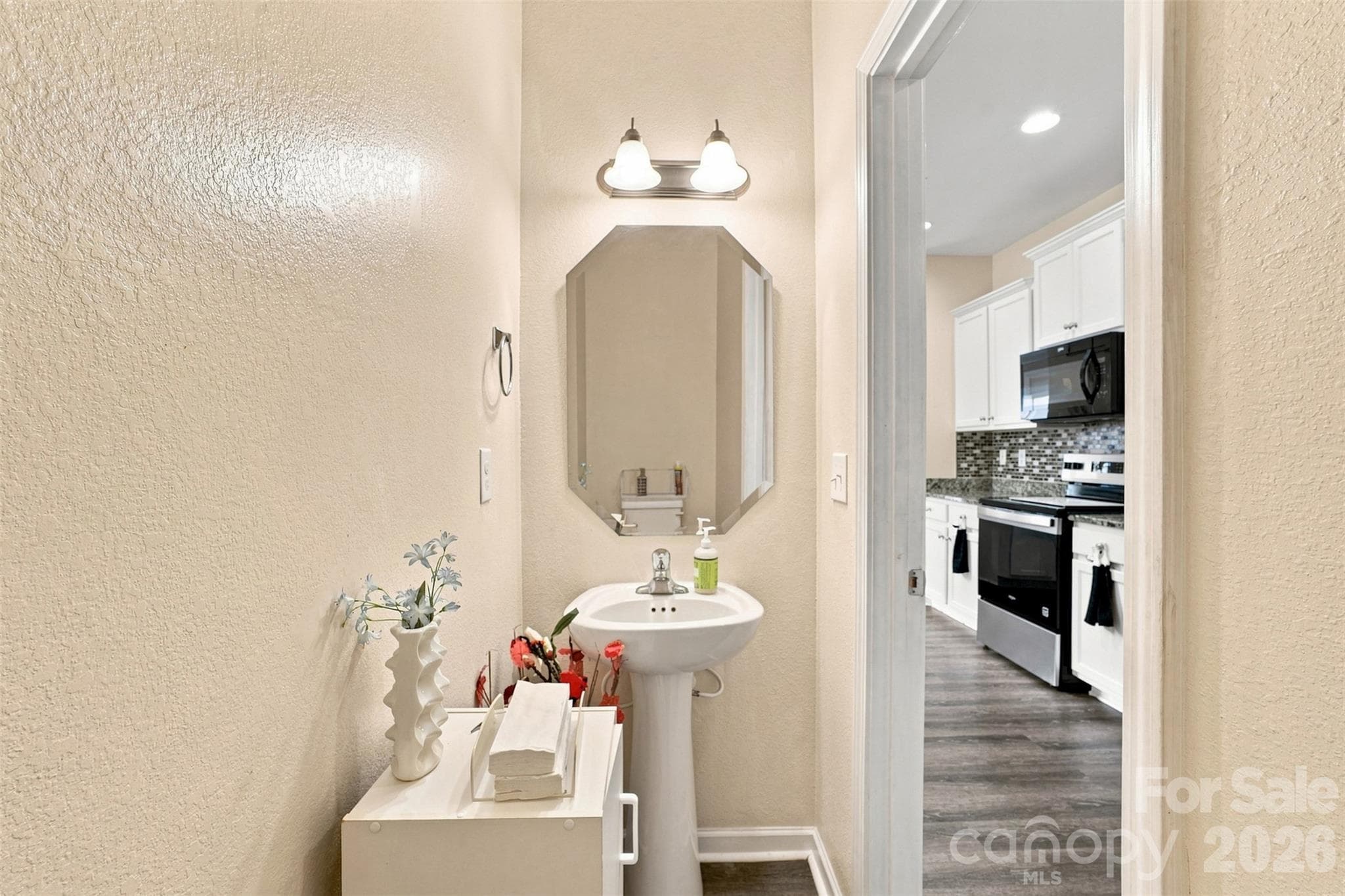 Single Family Residence at 4008 Tulocay Lane, Charlotte, photo 10 of 30