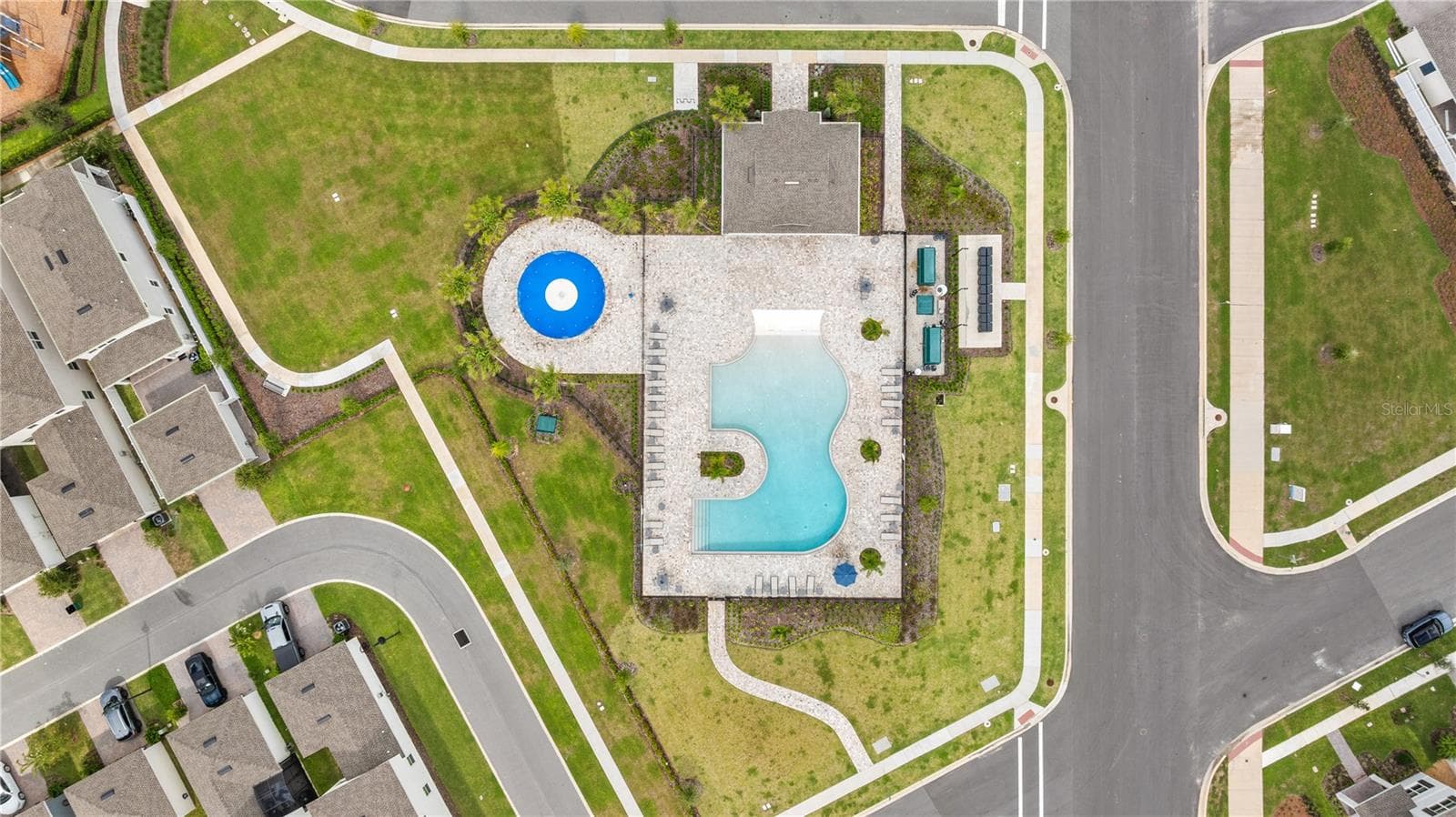 Townhouse at 15038 WINDFLOWER ALY, WINTER GARDEN, photo 76 of 80