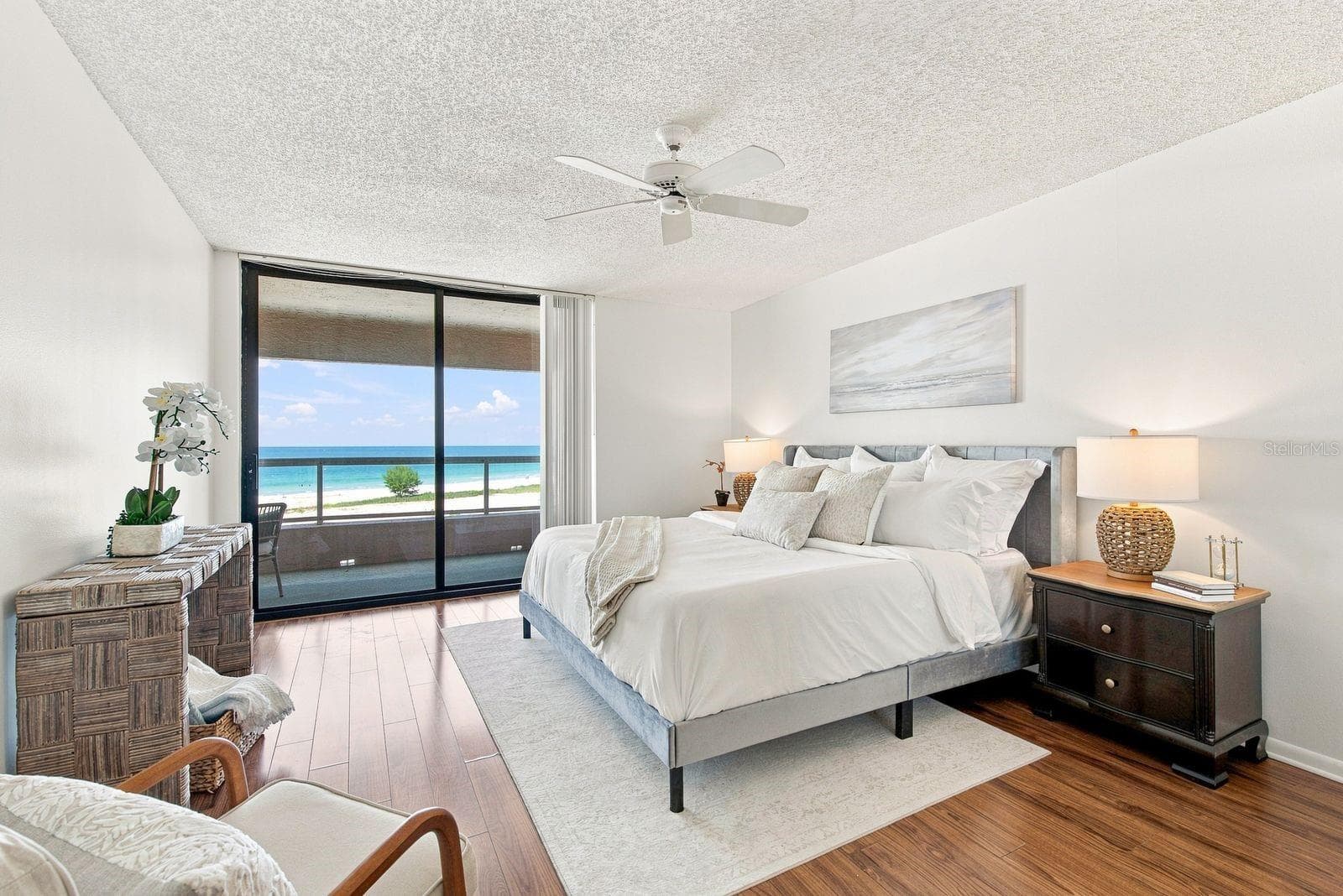 Primary Bedroom with ocean view - 1310 GULF BLVD #4D, CLEARWATER BEACH