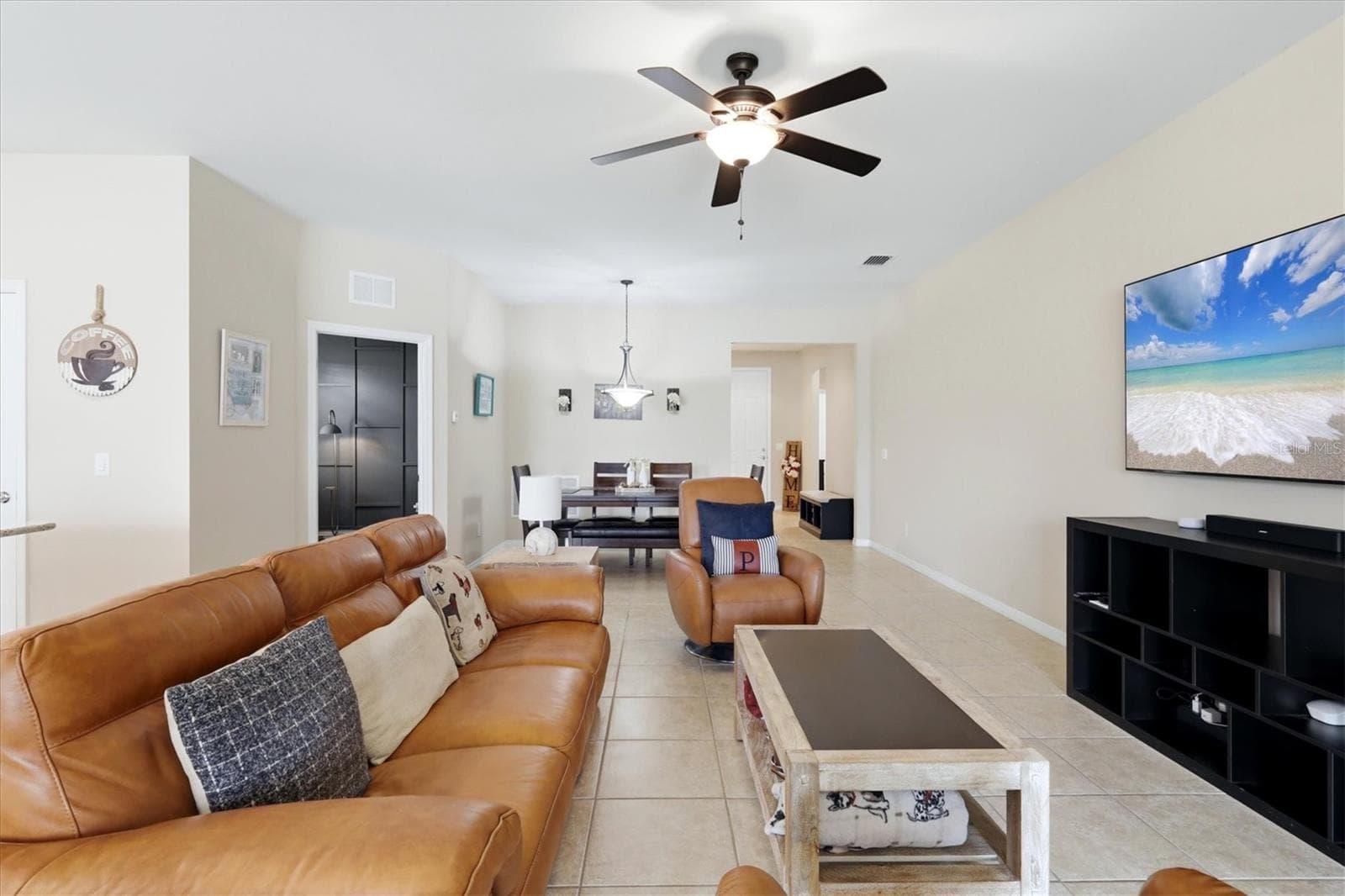 Single Family Residence at 4703 69TH ST E, BRADENTON, photo 8 of 40
