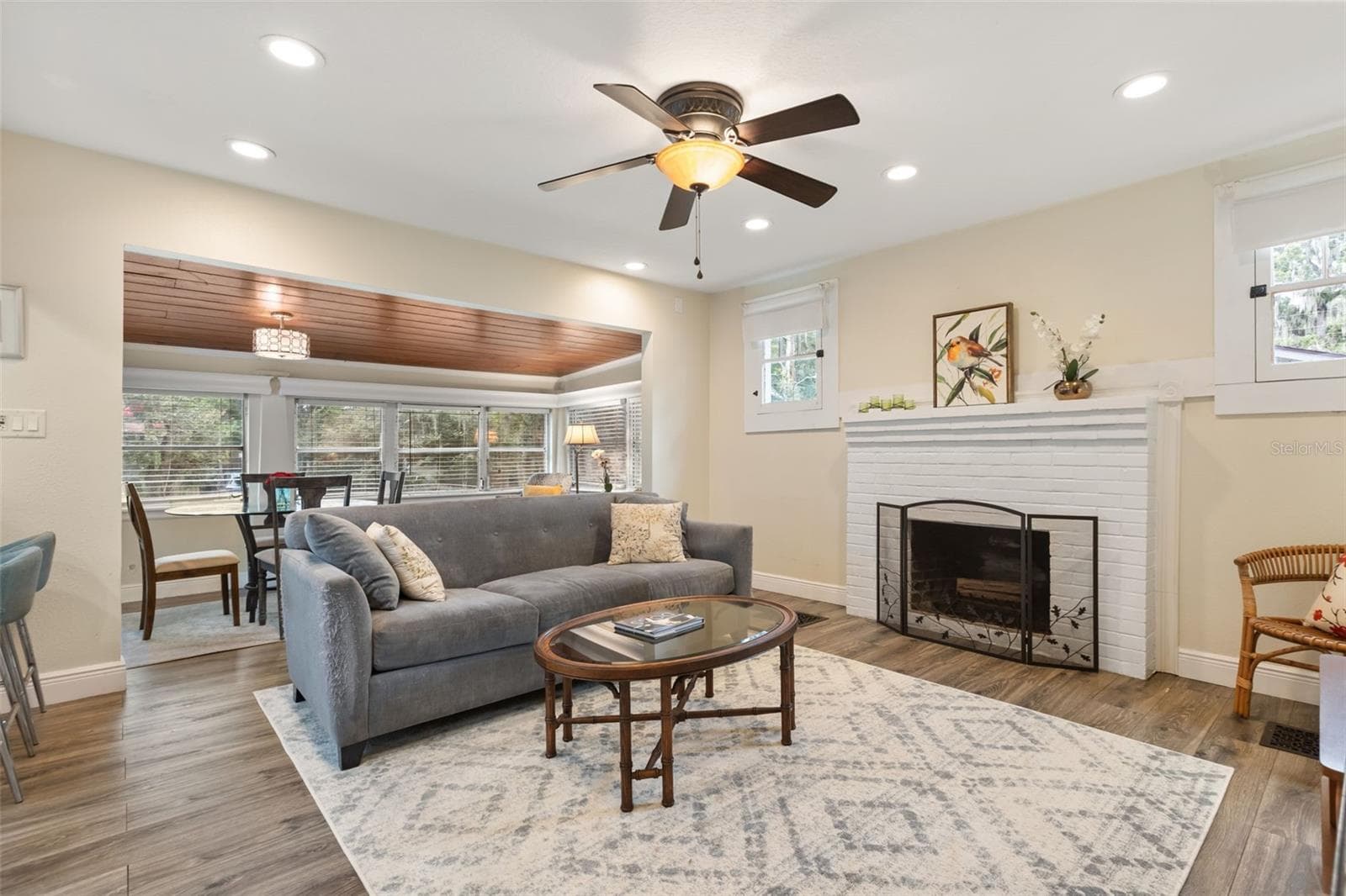 Single Family Residence at 1213 NOBLE PL, ORLANDO, photo 5 of 34