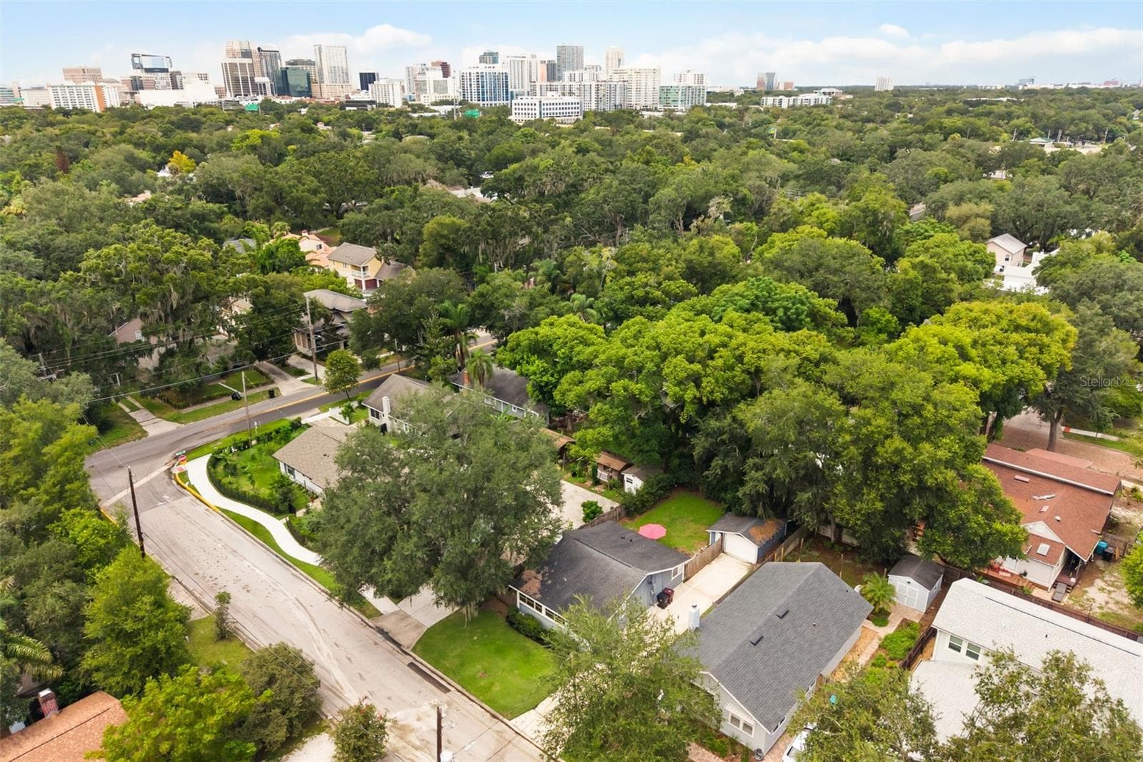 Single Family Residence at 1213 NOBLE PL, ORLANDO, photo 29 of 34