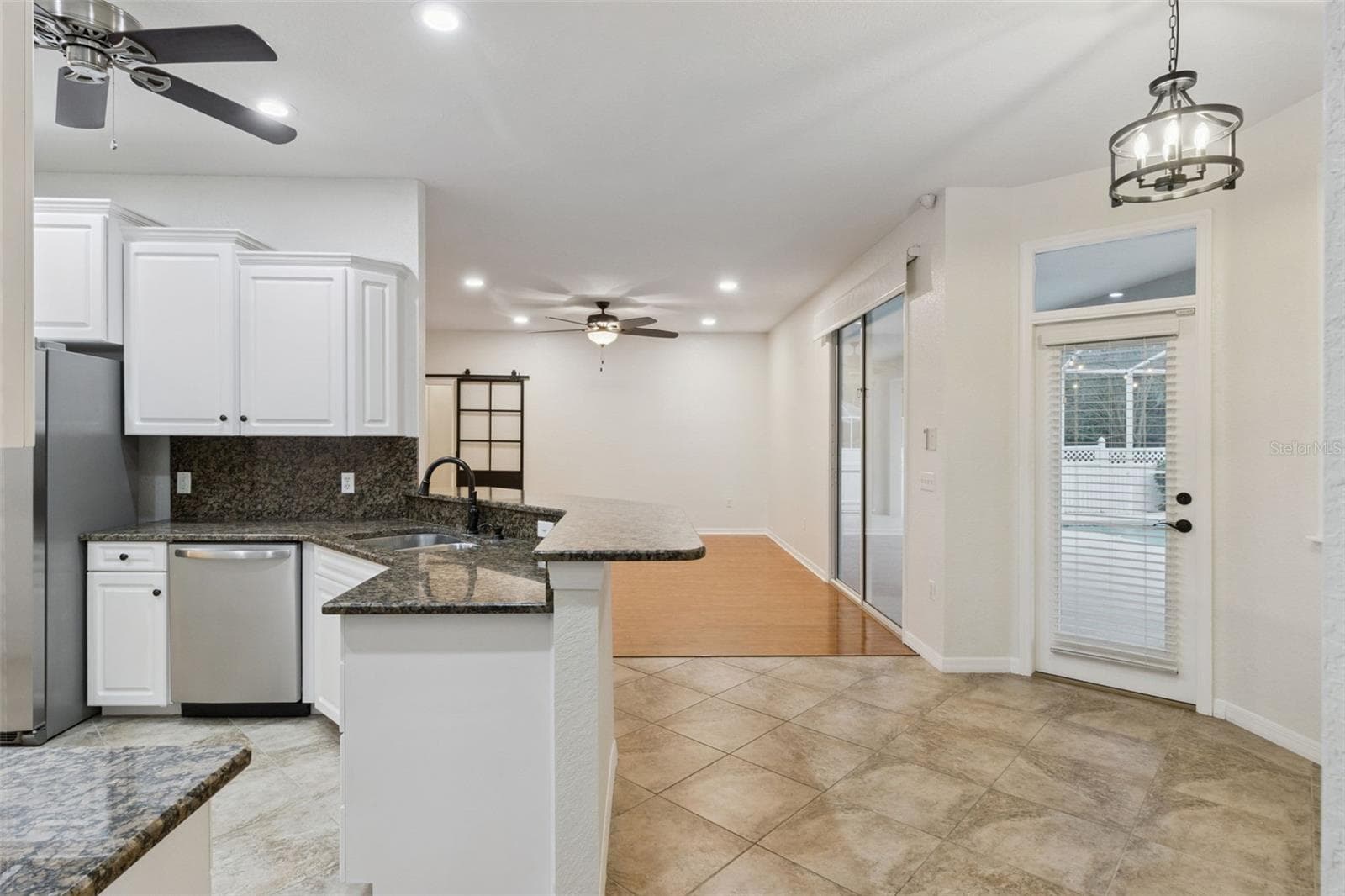 Breakfast Nook - 5937 TROPHY LOOP, LAKELAND