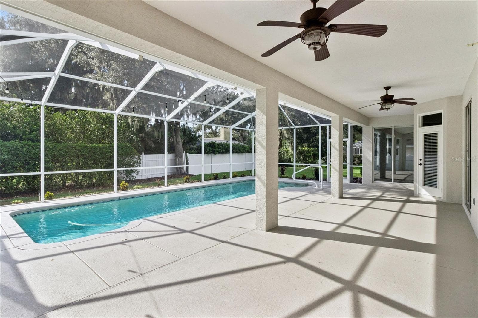 Back Patio/Pool - 5937 TROPHY LOOP, LAKELAND