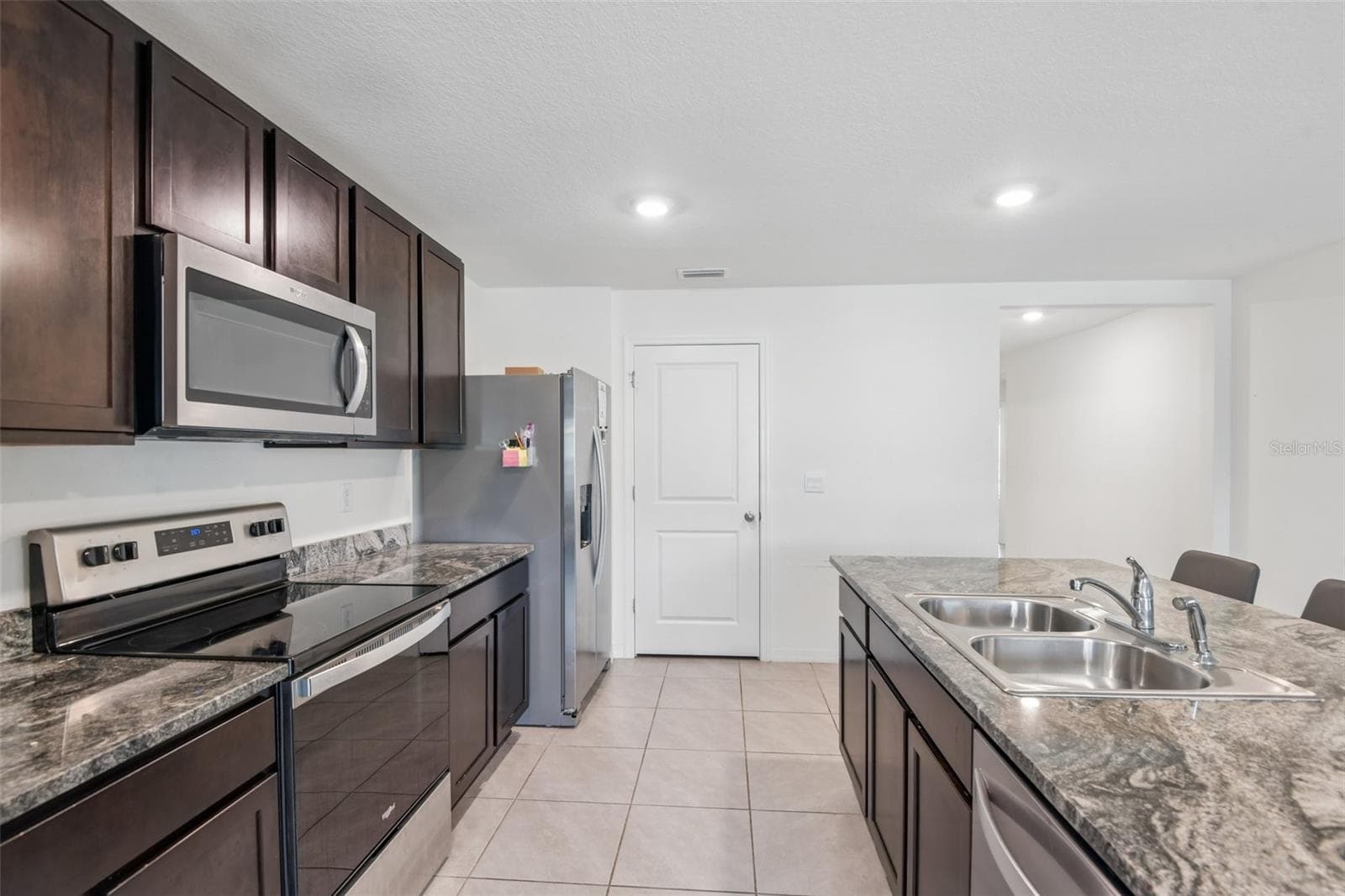 Kitchen - 36945 GOFFAUX LOOP, ZEPHYRHILLS