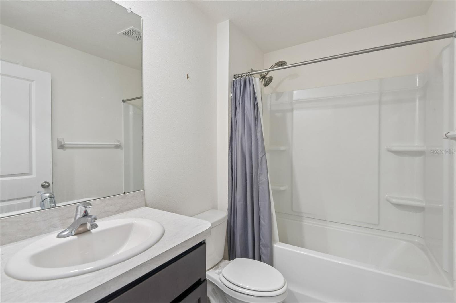 Bathroom 1 - 36945 GOFFAUX LOOP, ZEPHYRHILLS
