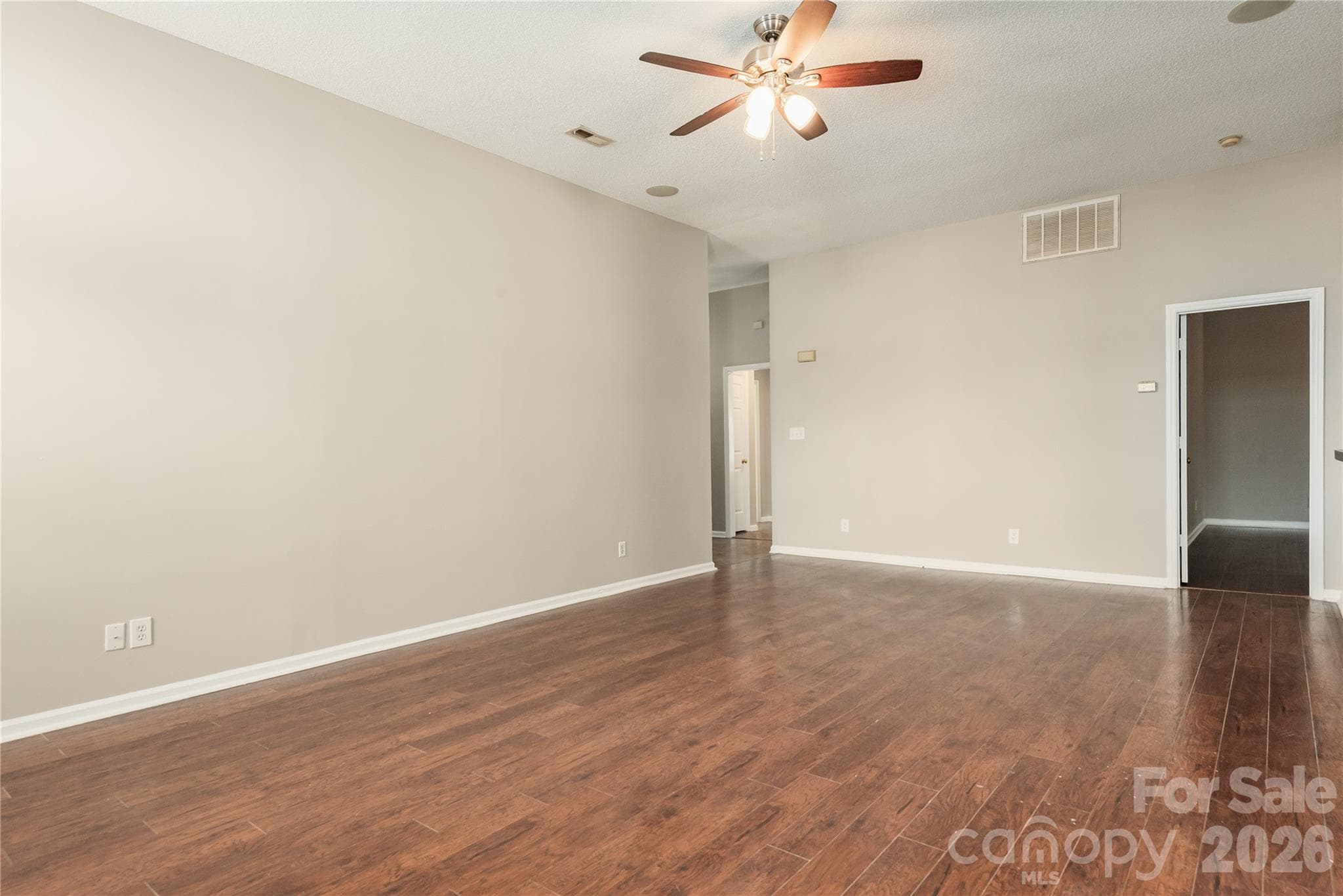 Single Family Residence at 10333 Danesway Lane, Cornelius, photo 6 of 29