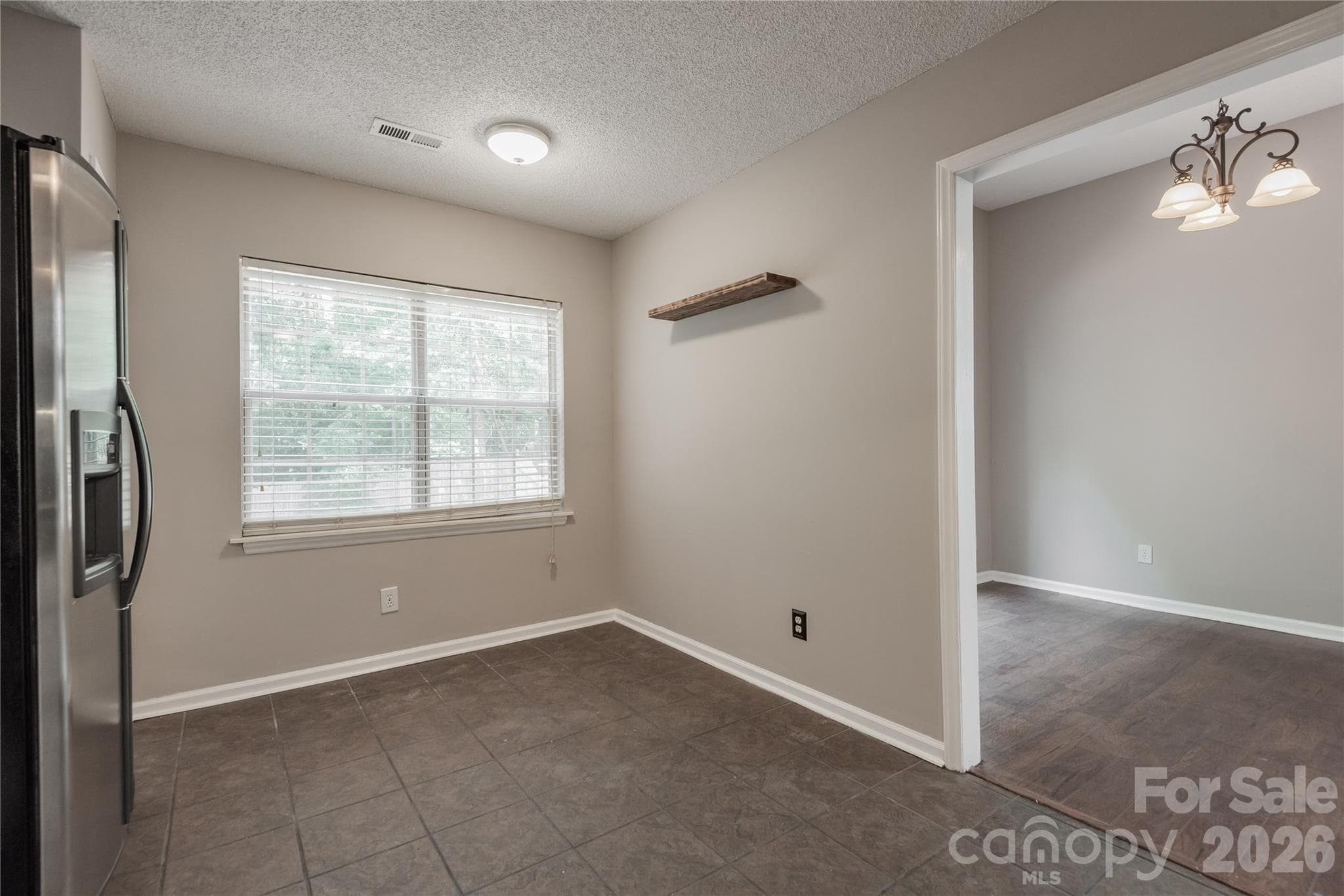 Single Family Residence at 10333 Danesway Lane, Cornelius, photo 10 of 29