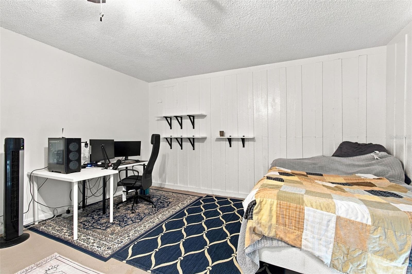 Single Family Residence at 2609 AUBURN AVE W, TAMPA, photo 11 of 18