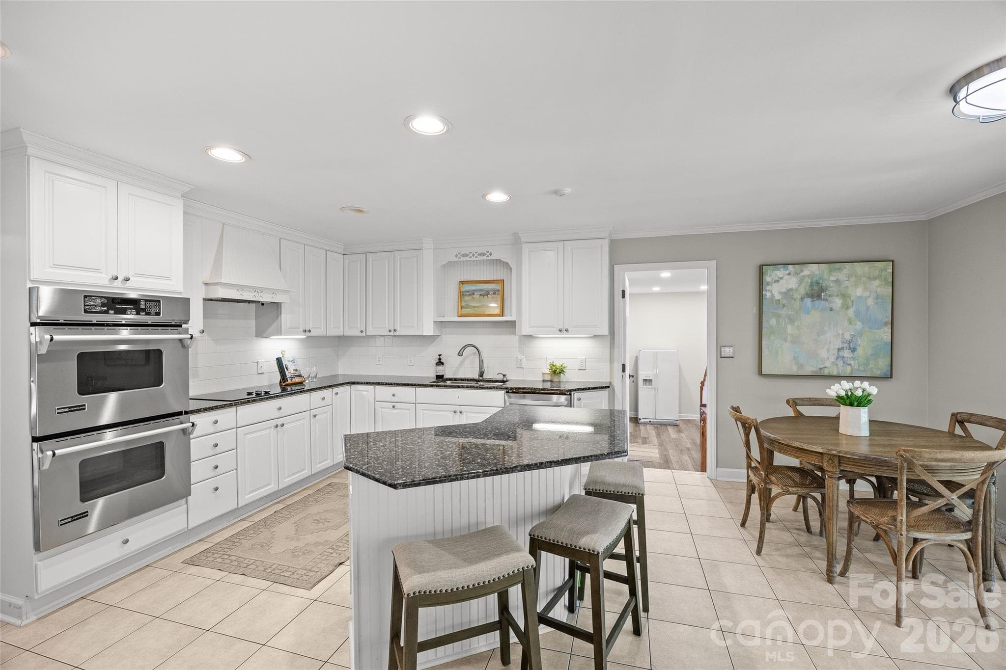 Single Family Residence at 2710 Wamath Drive, Charlotte, photo 12 of 41