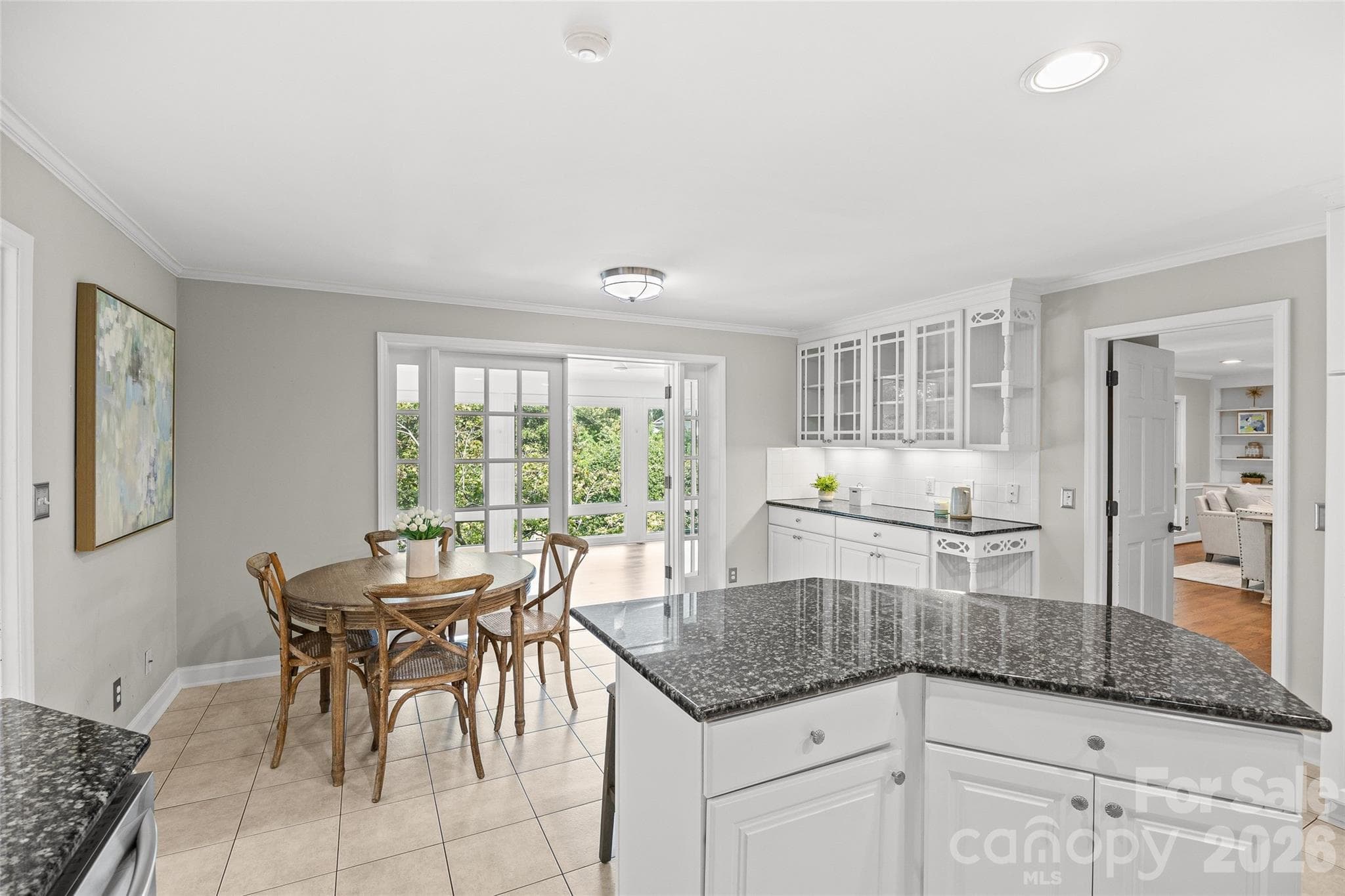 Single Family Residence at 2710 Wamath Drive, Charlotte, photo 14 of 41