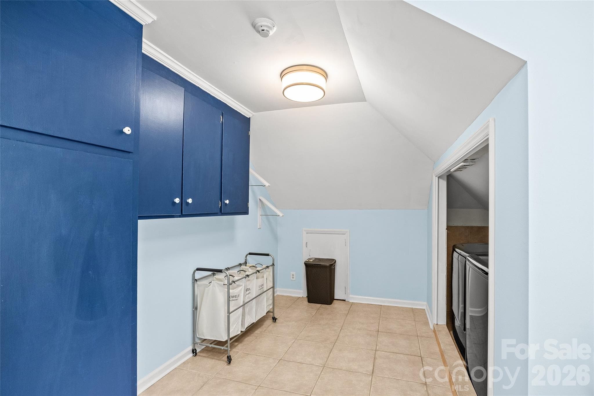 Single Family Residence at 2710 Wamath Drive, Charlotte, photo 23 of 41