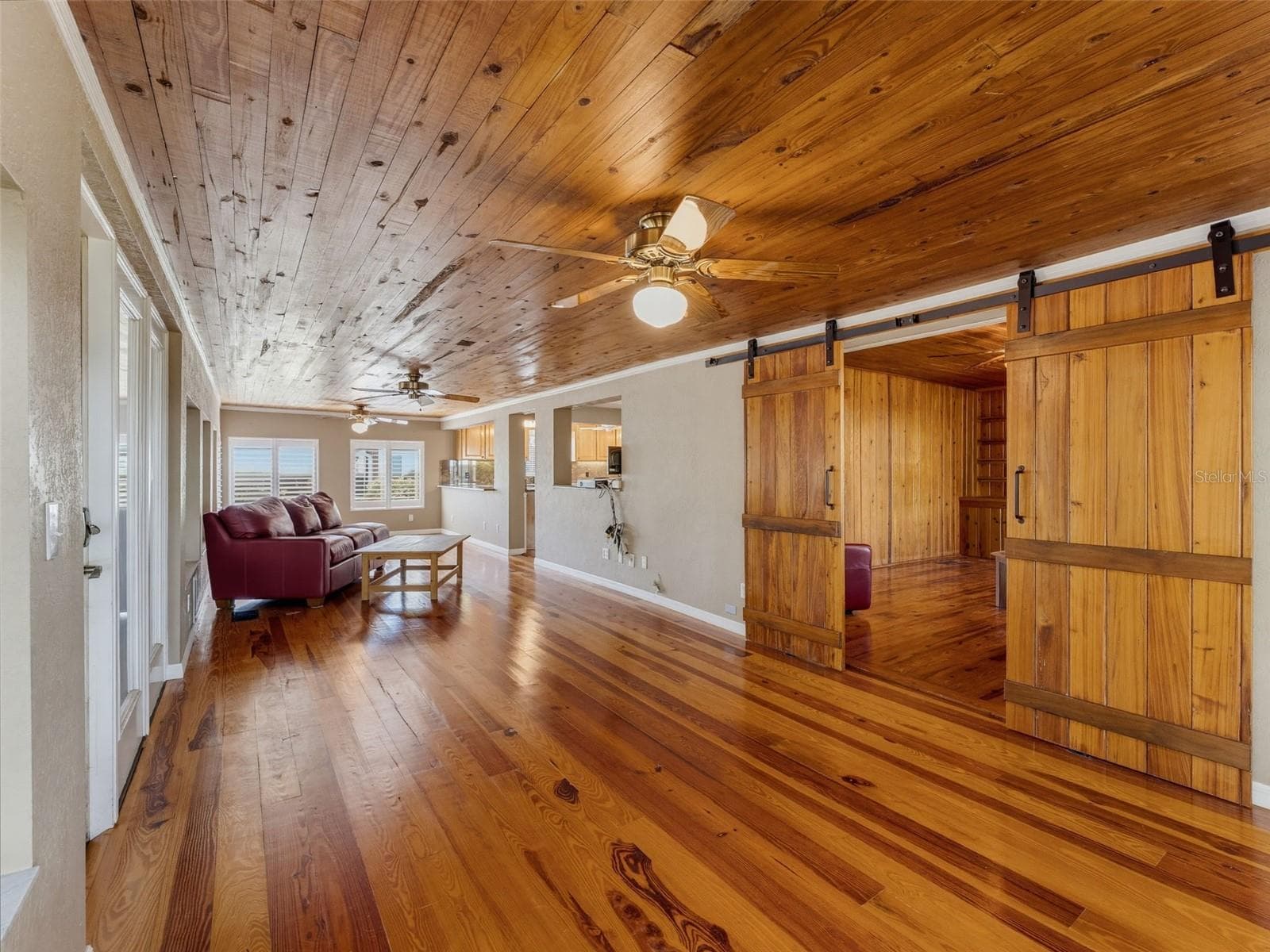 Single Family Residence at 5415 RIVERSIDE DR, YANKEETOWN, photo 16 of 100
