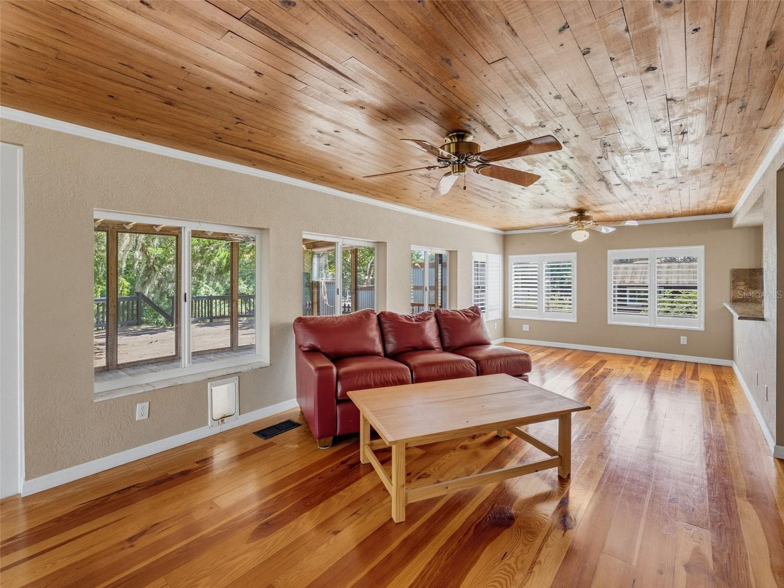 Single Family Residence at 5415 RIVERSIDE DR, YANKEETOWN, photo 23 of 100