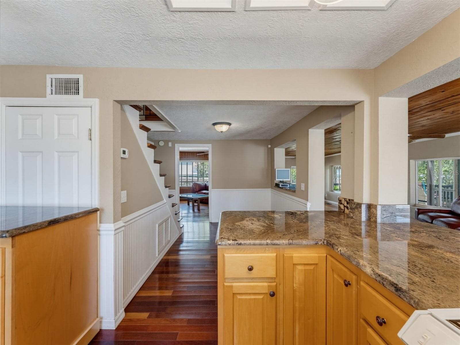 Single Family Residence at 5415 RIVERSIDE DR, YANKEETOWN, photo 29 of 100