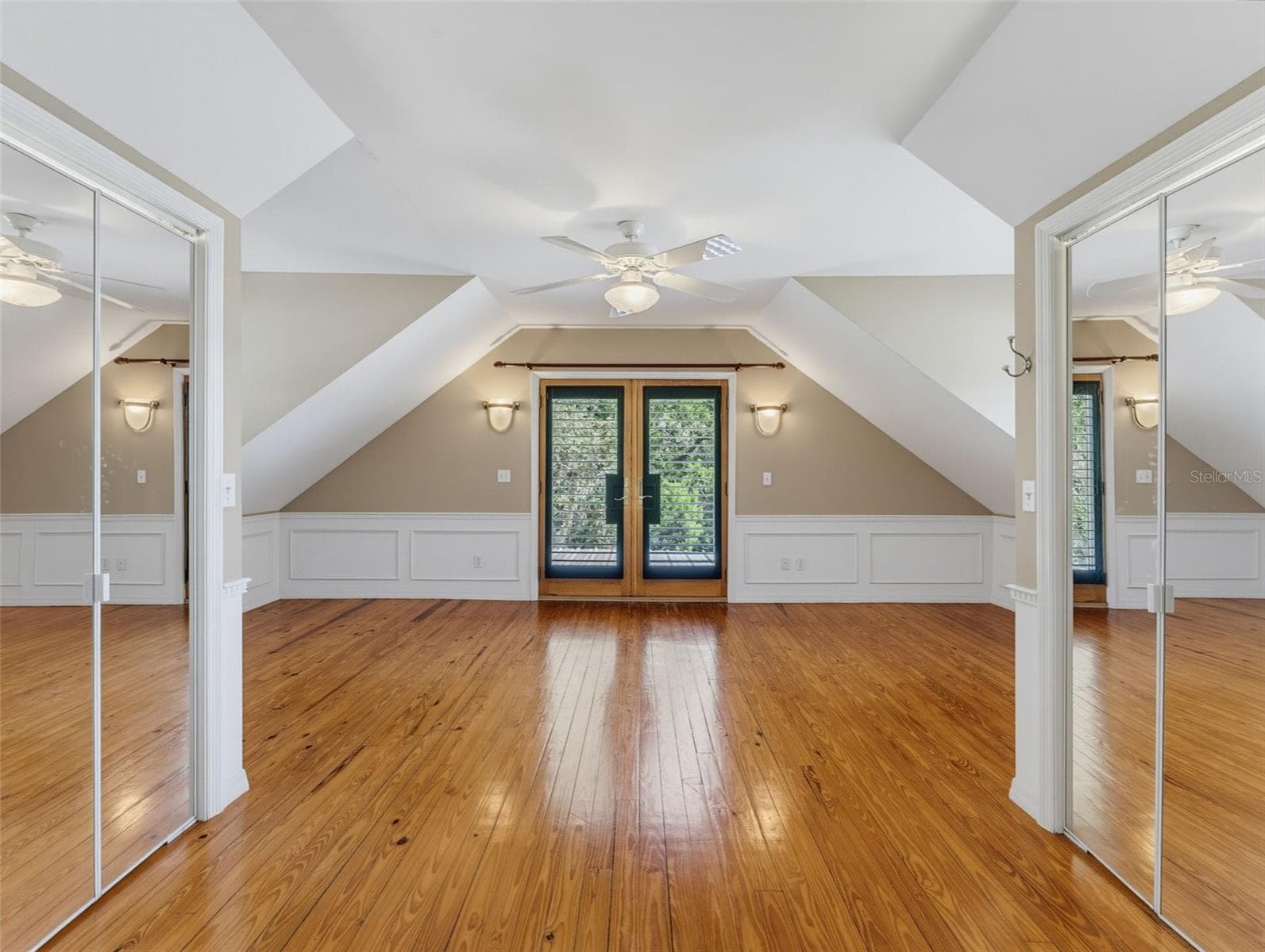 Single Family Residence at 5415 RIVERSIDE DR, YANKEETOWN, photo 41 of 100