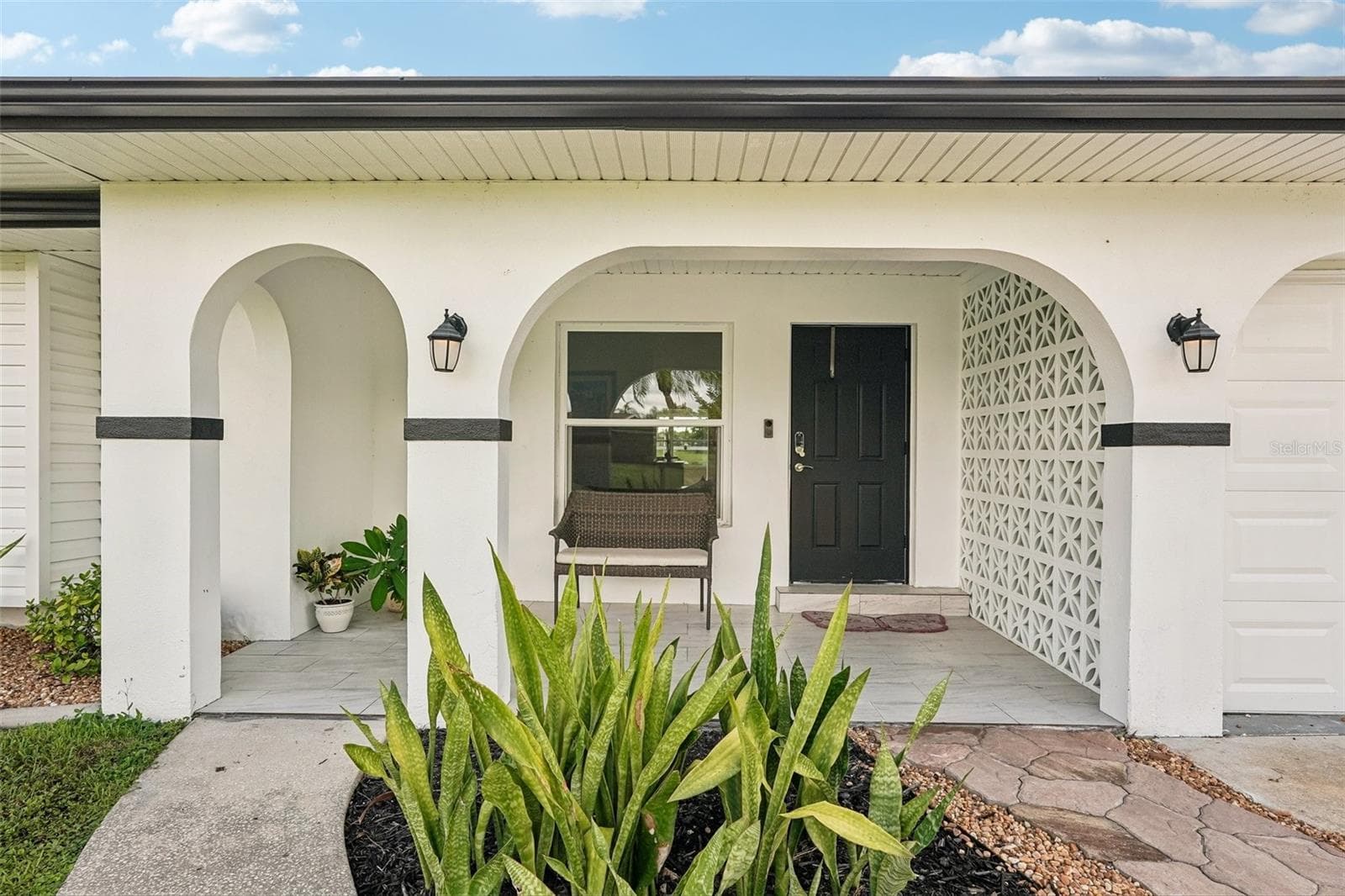 Single Family Residence at 289 W TARPON BLVD NW, PORT CHARLOTTE, photo 6 of 58