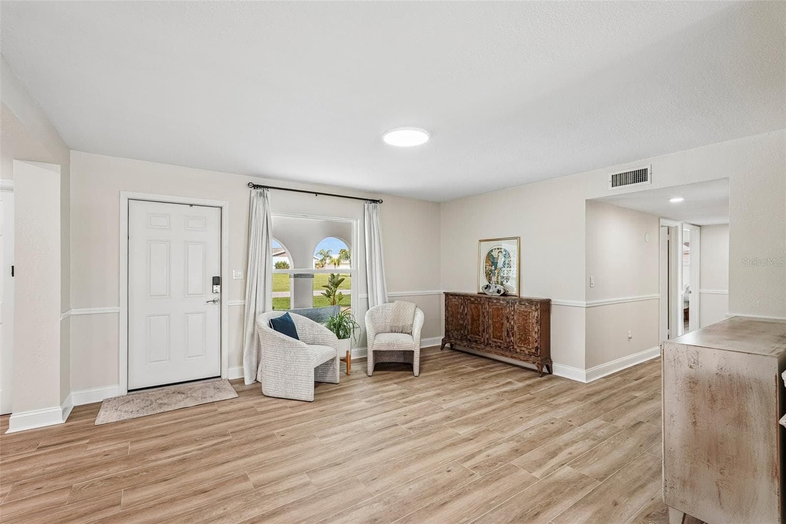 Single Family Residence at 289 W TARPON BLVD NW, PORT CHARLOTTE, photo 8 of 58