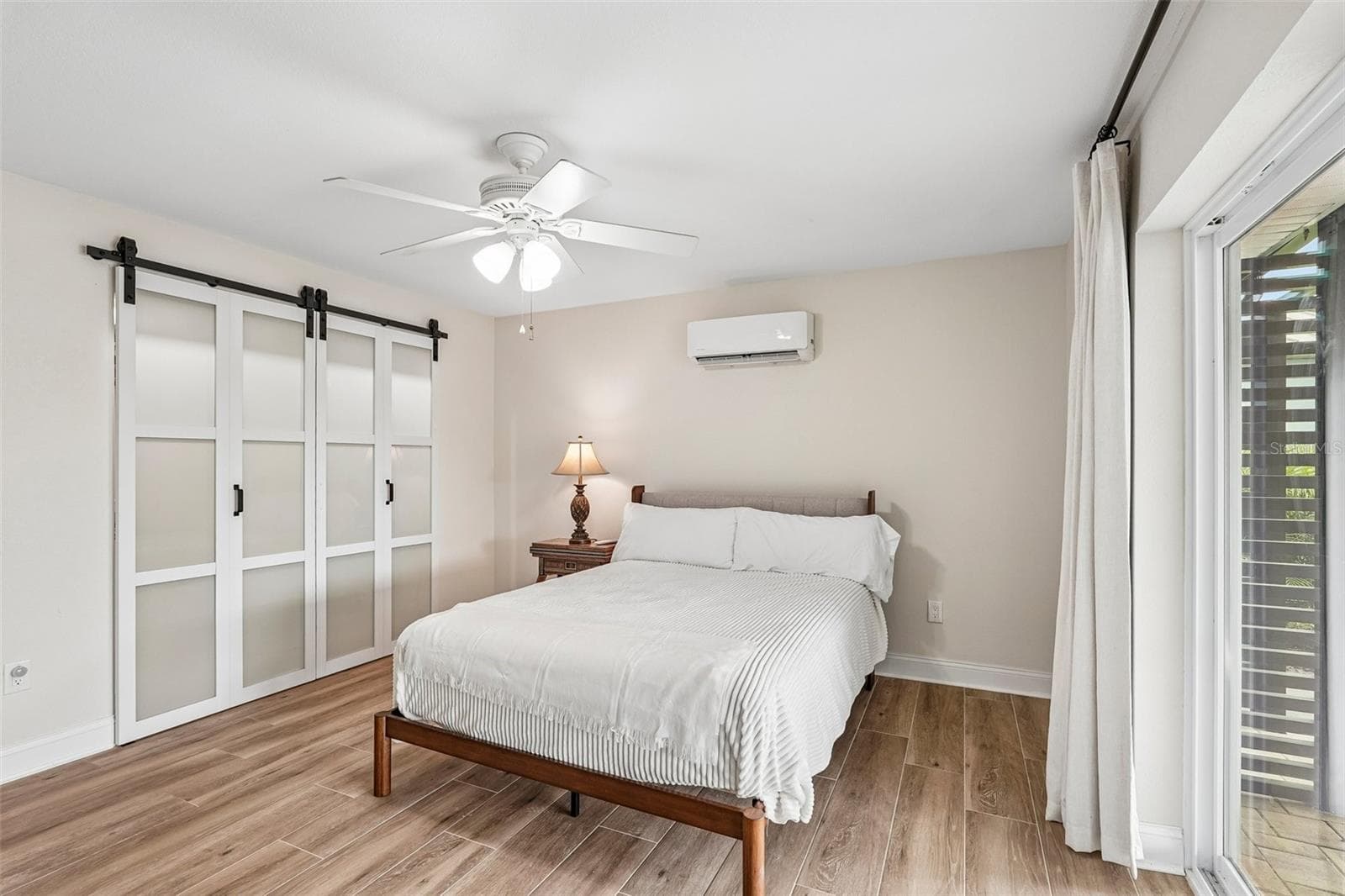 Single Family Residence at 289 W TARPON BLVD NW, PORT CHARLOTTE, photo 22 of 58