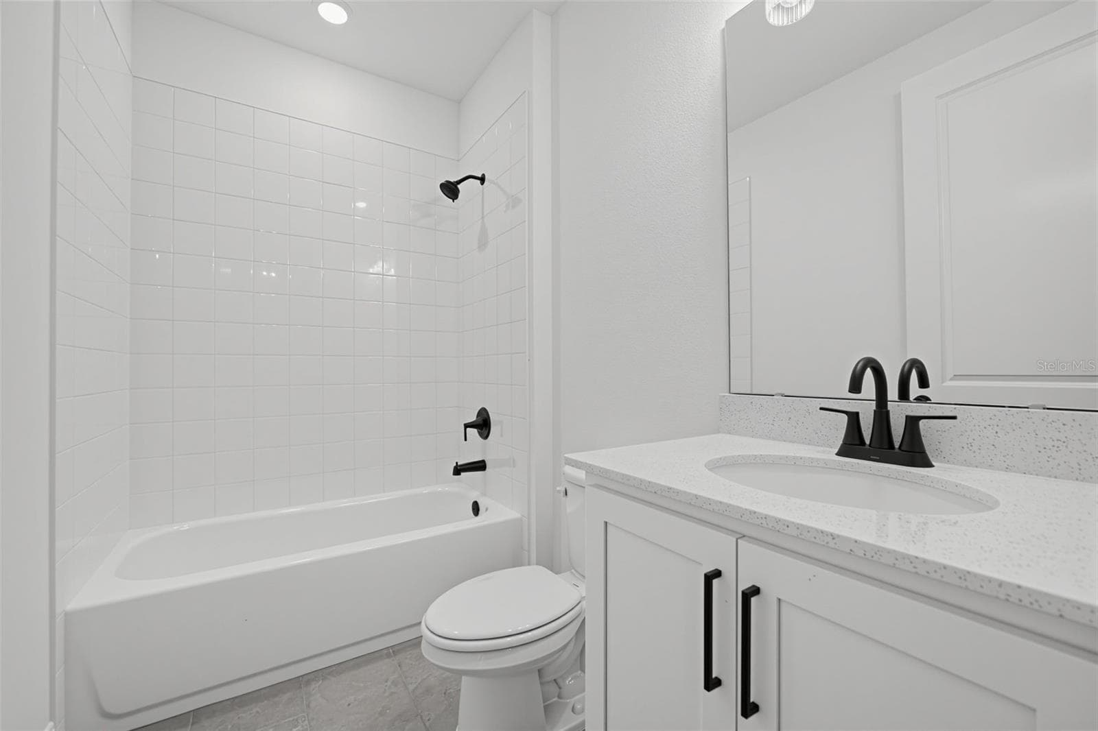 Single Family Residence at 30130 EMERALD FOREST DR, MOUNT DORA, photo 14 of 27