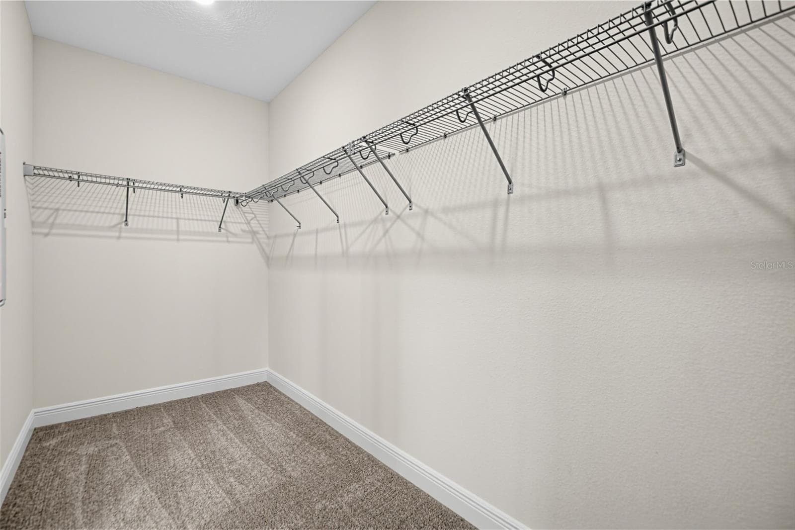 Single Family Residence at 30130 EMERALD FOREST DR, MOUNT DORA, photo 20 of 27