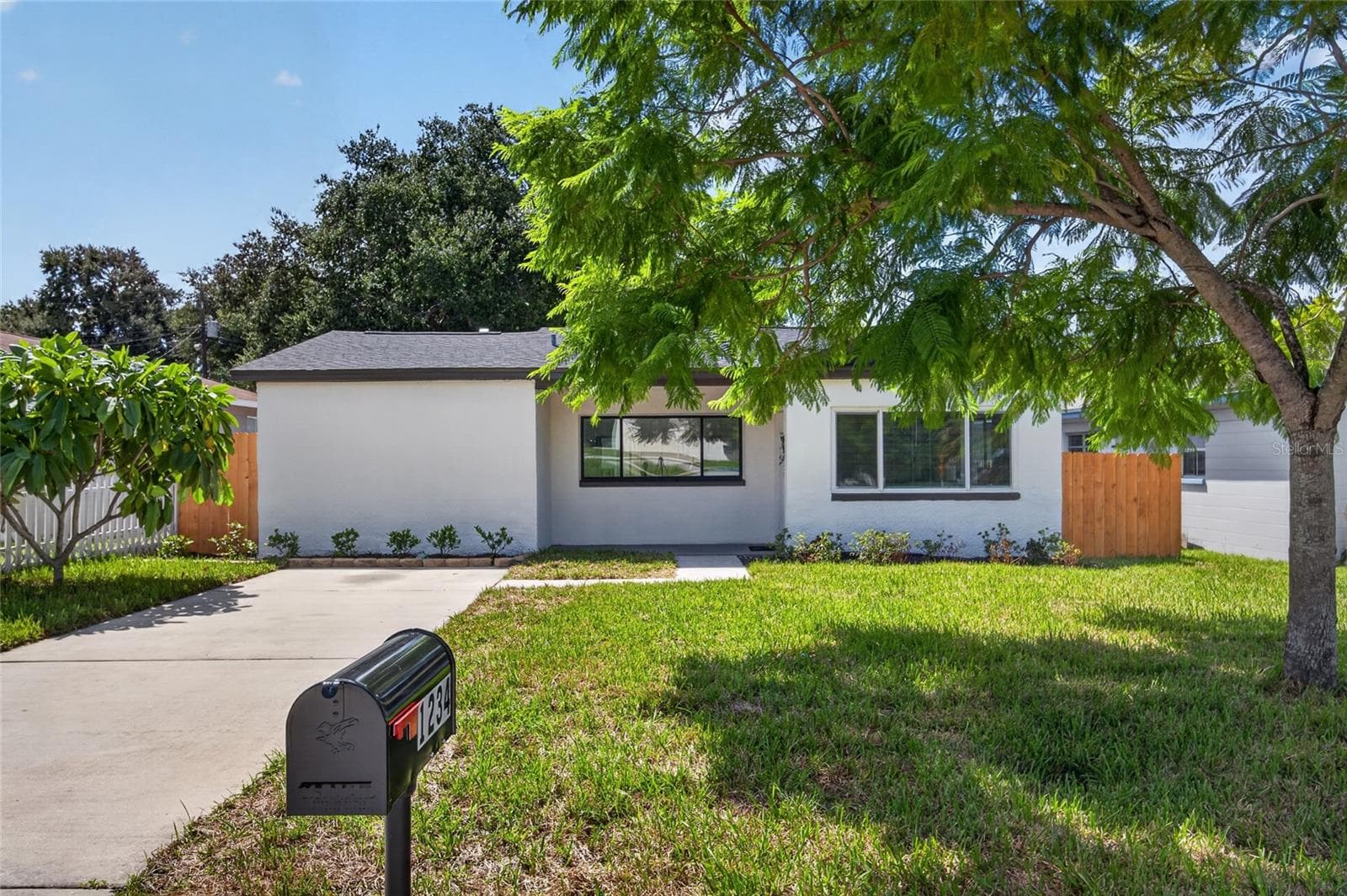 Single Family Residence at 1234 17TH ST N, ST PETERSBURG, photo 32 of 40