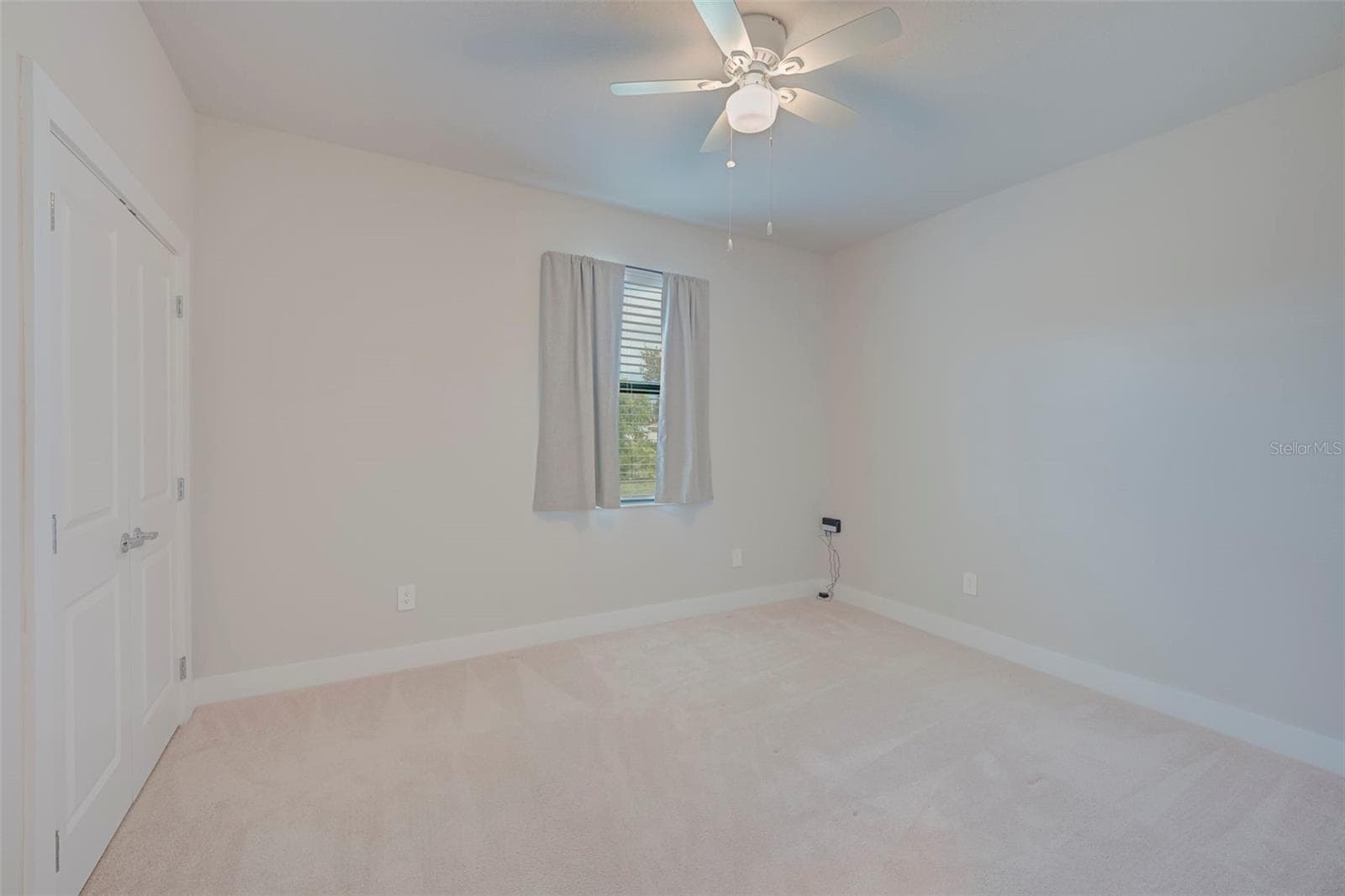 Single Family Residence at 16467 TONAWANDA DR, PUNTA GORDA, photo 16 of 36