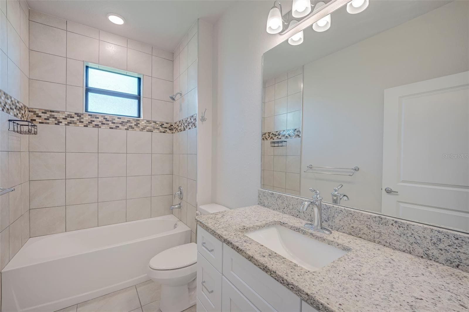 Single Family Residence at 16467 TONAWANDA DR, PUNTA GORDA, photo 18 of 36