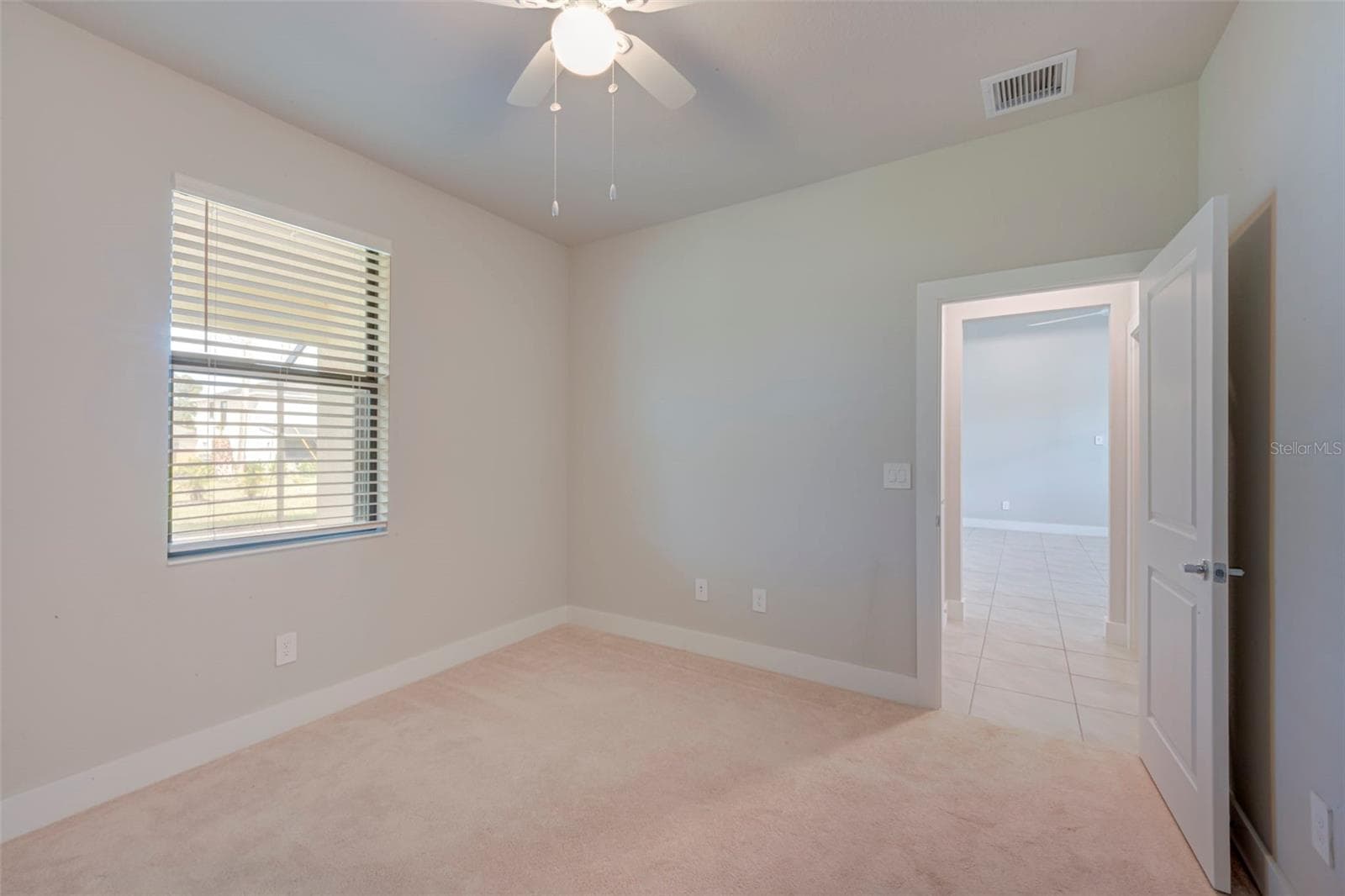 Single Family Residence at 16467 TONAWANDA DR, PUNTA GORDA, photo 27 of 36