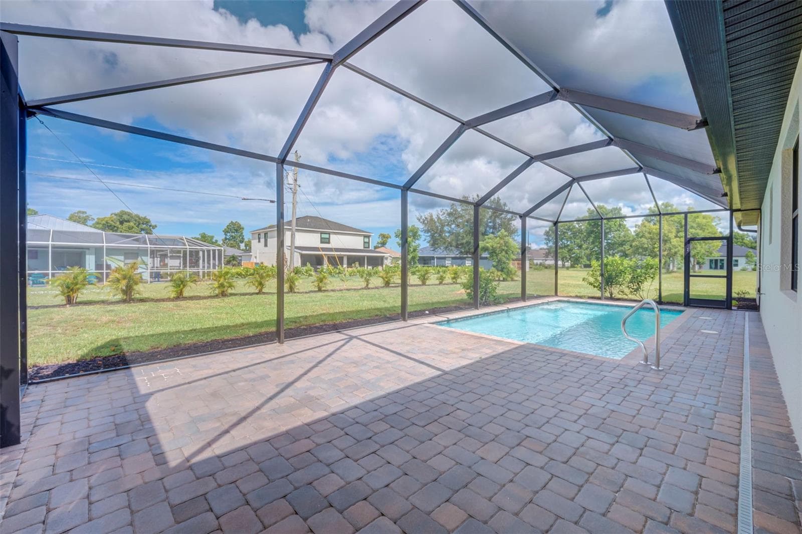 Single Family Residence at 16467 TONAWANDA DR, PUNTA GORDA, photo 29 of 36