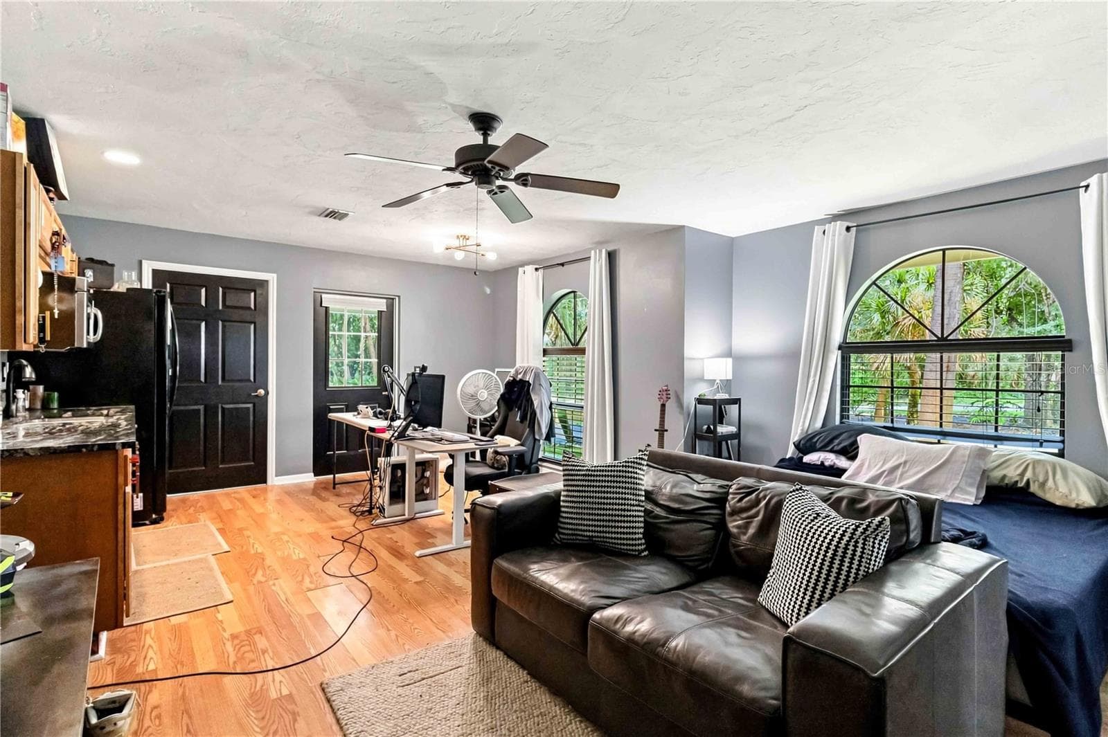 Single Family Residence at 902 DRAKESWOOD CT, SARASOTA, photo 22 of 45