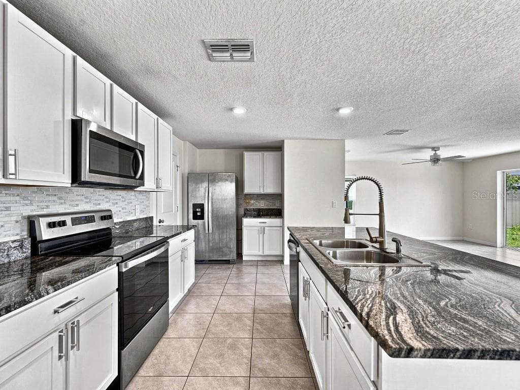 Single Family Residence at 2951 ROCK SOUND ST, BRADENTON, photo 24 of 52