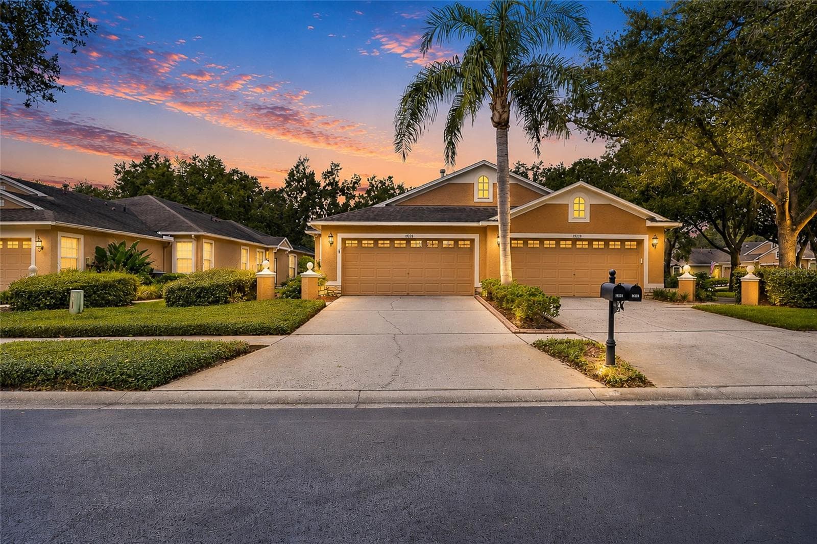 19126 WHITE WING PL