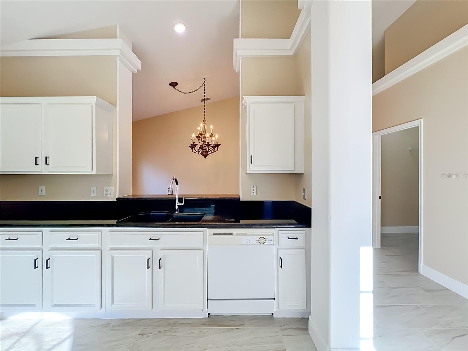 Single Family Residence at 1714 FOX GLEN CT, WINTER SPRINGS, photo 7 of 46