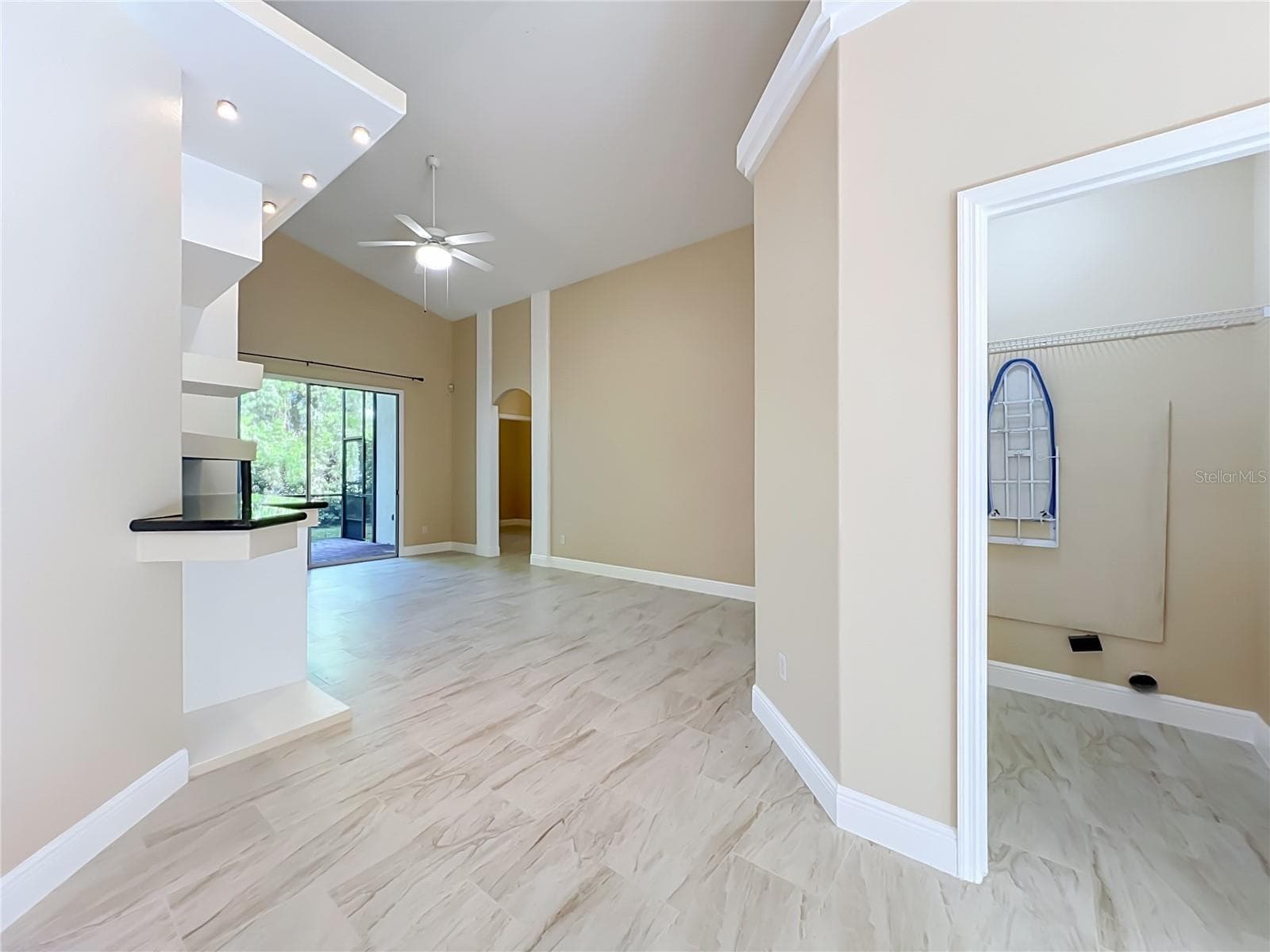 Single Family Residence at 1714 FOX GLEN CT, WINTER SPRINGS, photo 13 of 46