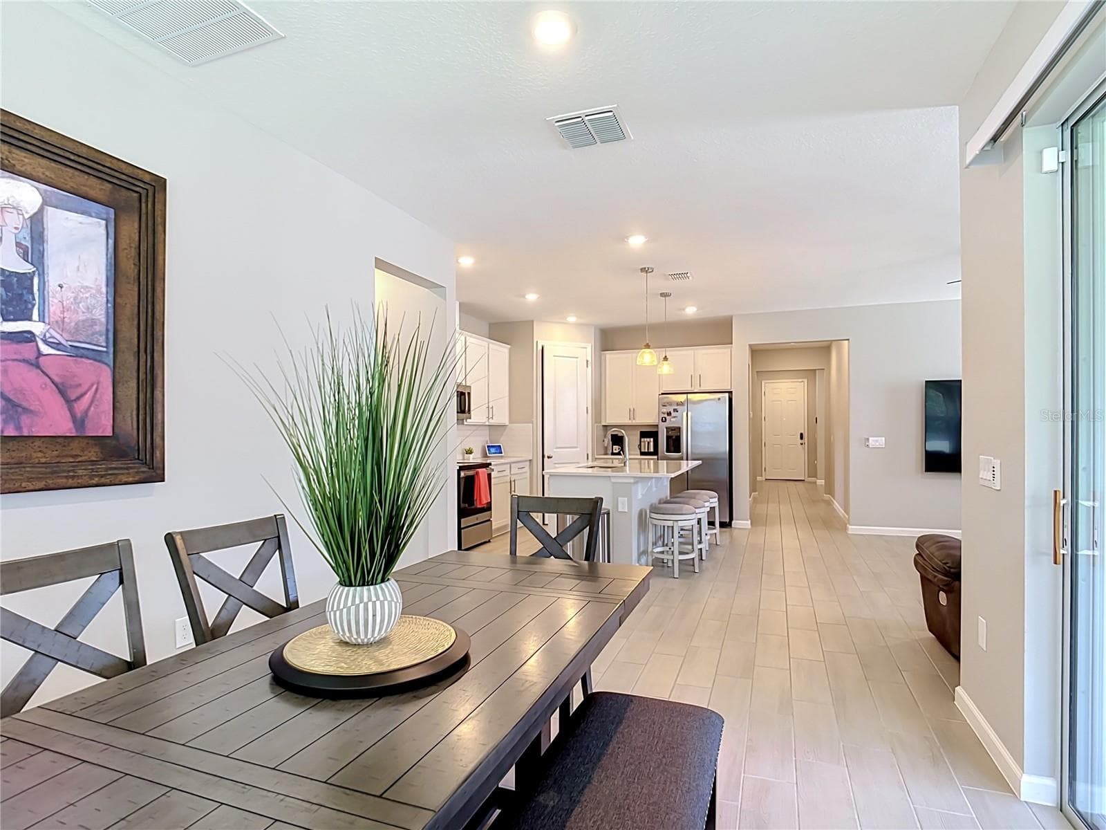 Single Family Residence at 1525 ERIN BREEZE LN, KISSIMMEE, photo 4 of 57