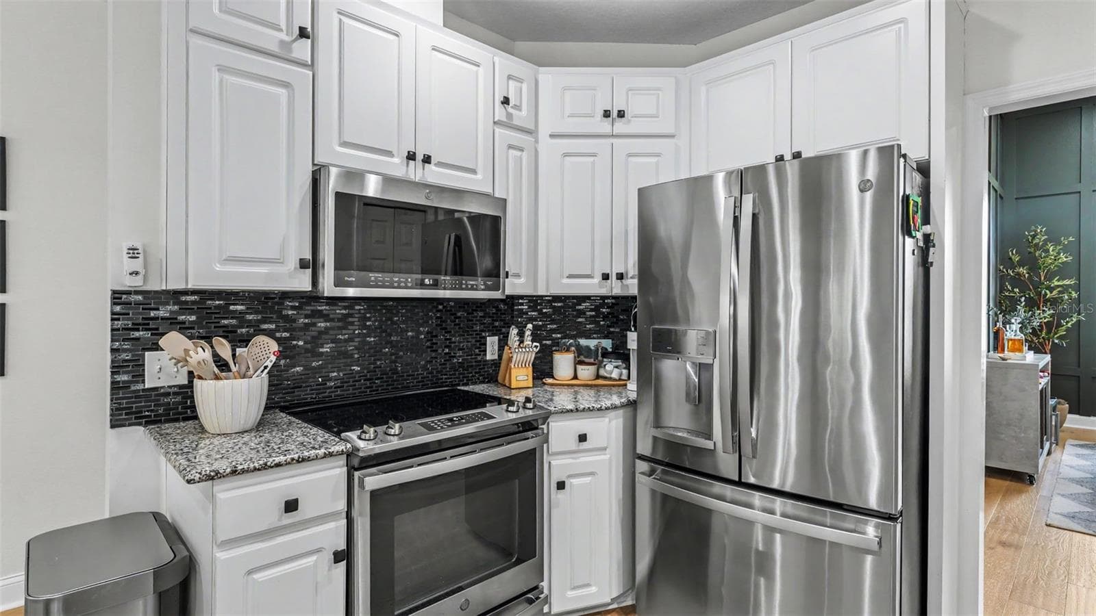 Single Family Residence at 2267 MALACHITE DR, LAKELAND, photo 19 of 69
