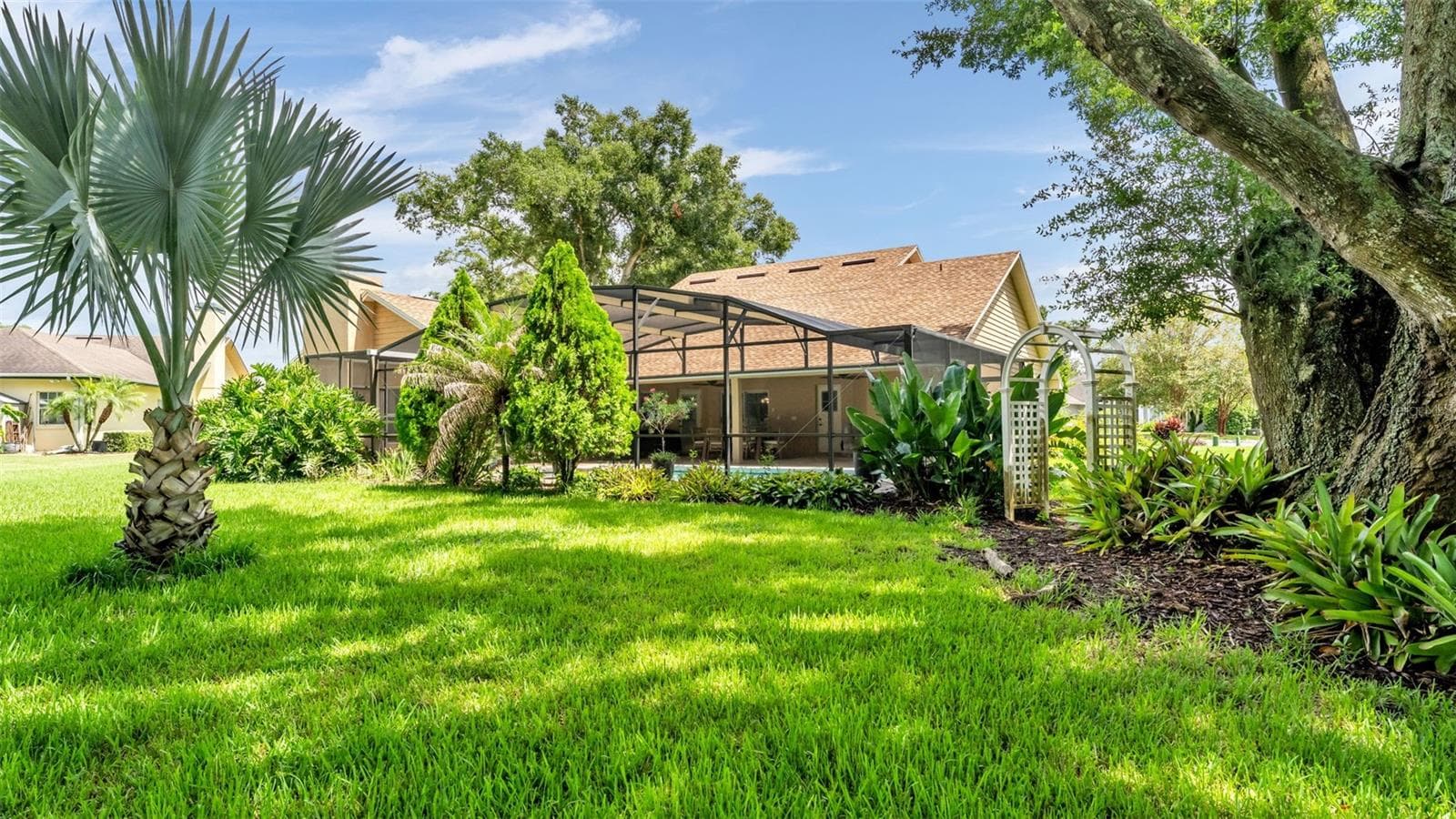 Single Family Residence at 2267 MALACHITE DR, LAKELAND, photo 56 of 69