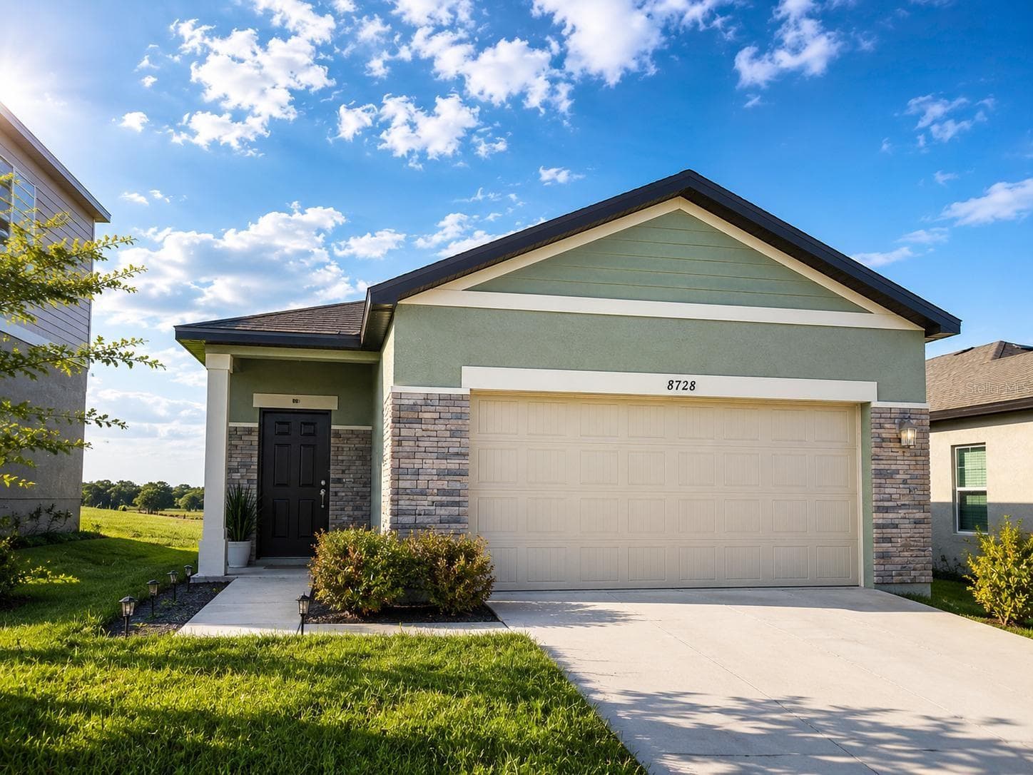 8728 SPORTSMAN LOOP